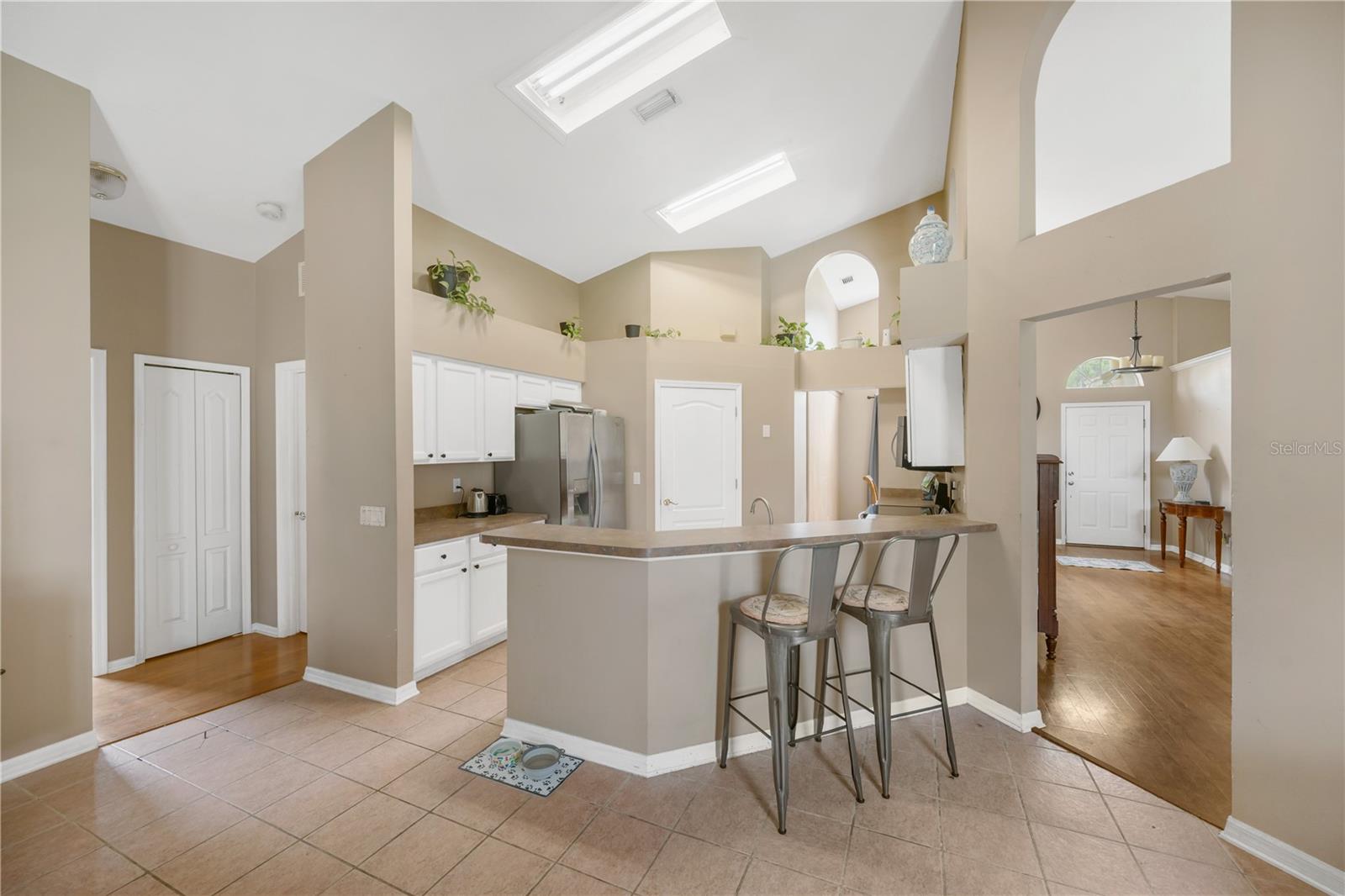 18140 PALM BREEZE DR, TAMPA, FL — photo 30