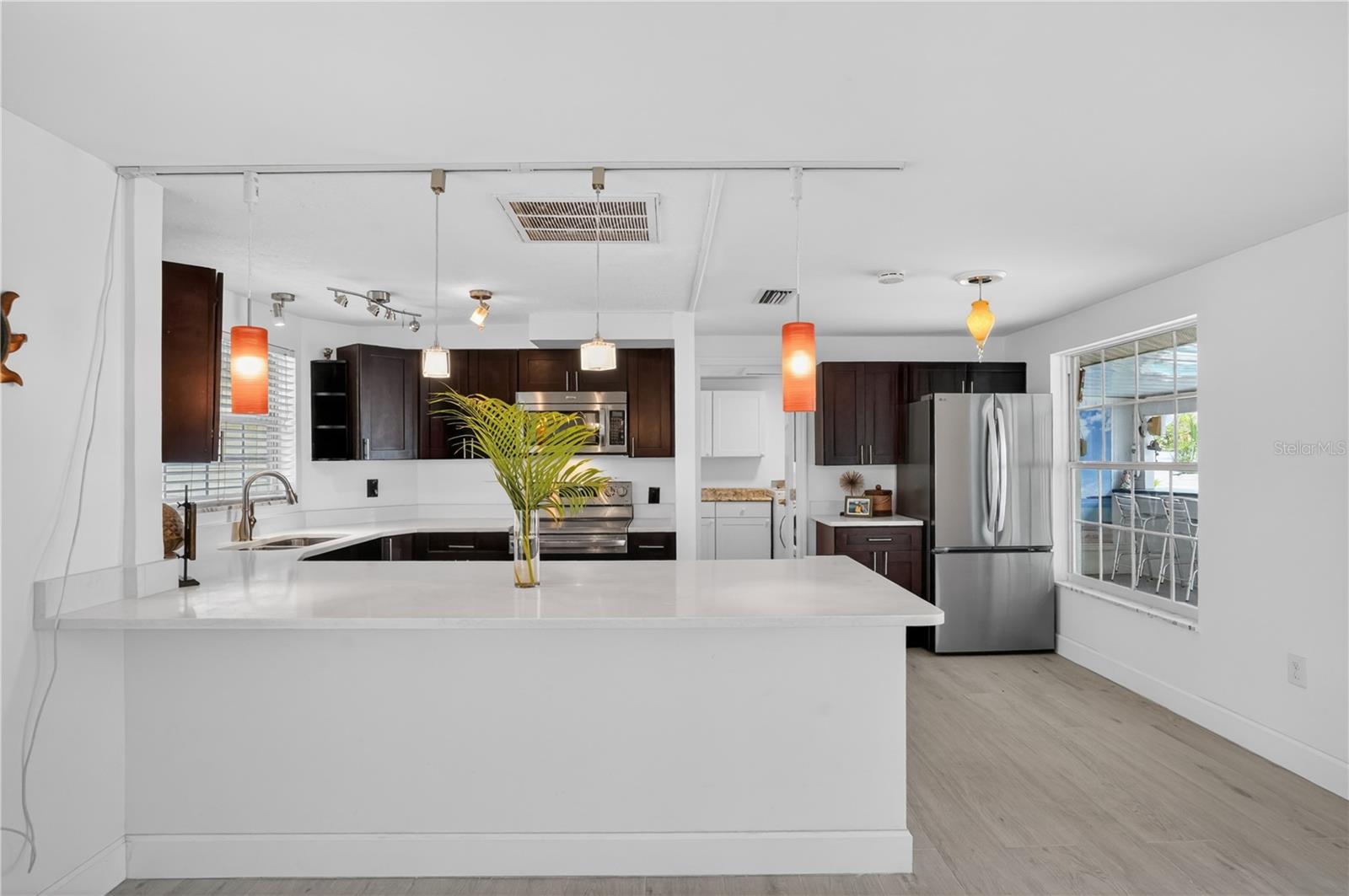 2403 VERMONT AVE E, BRADENTON, FL — photo 11