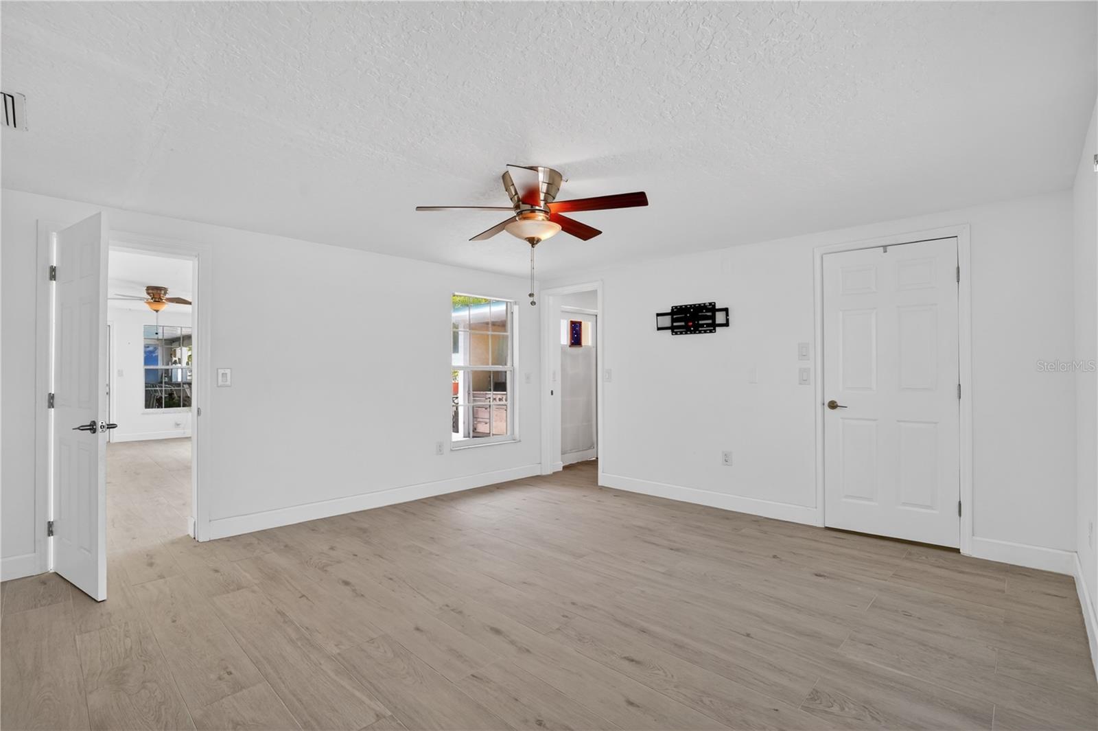 2403 VERMONT AVE E, BRADENTON, FL — photo 14