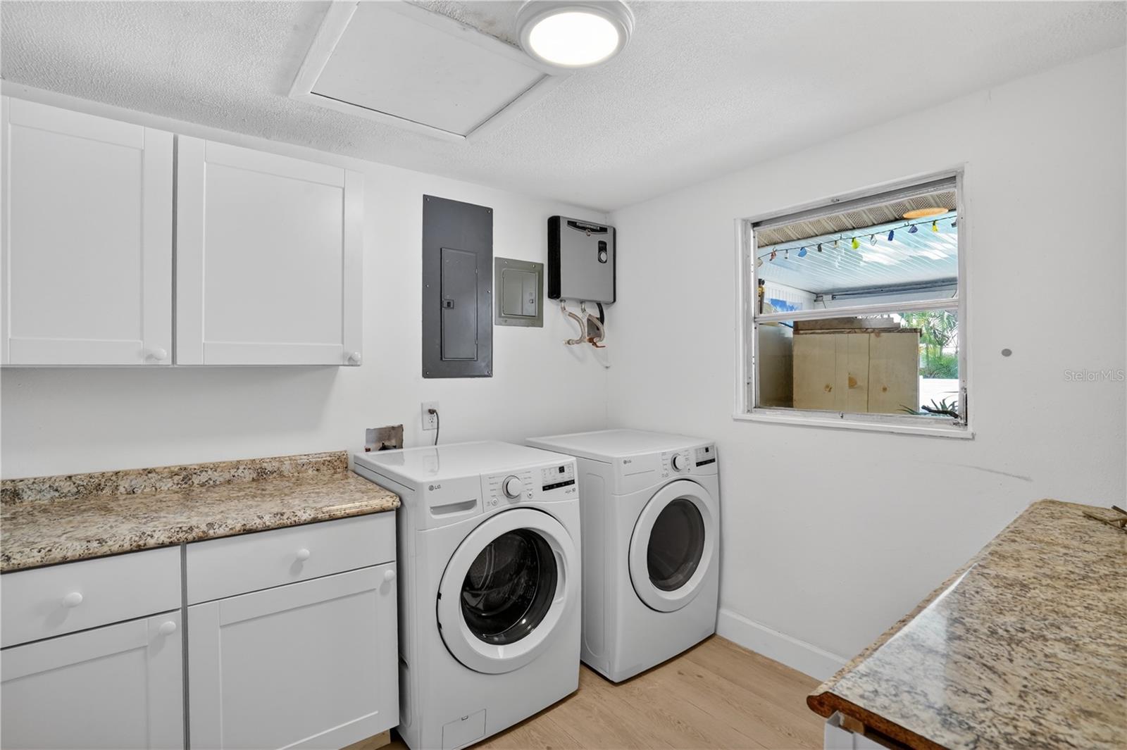 2403 VERMONT AVE E, BRADENTON, FL — photo 21