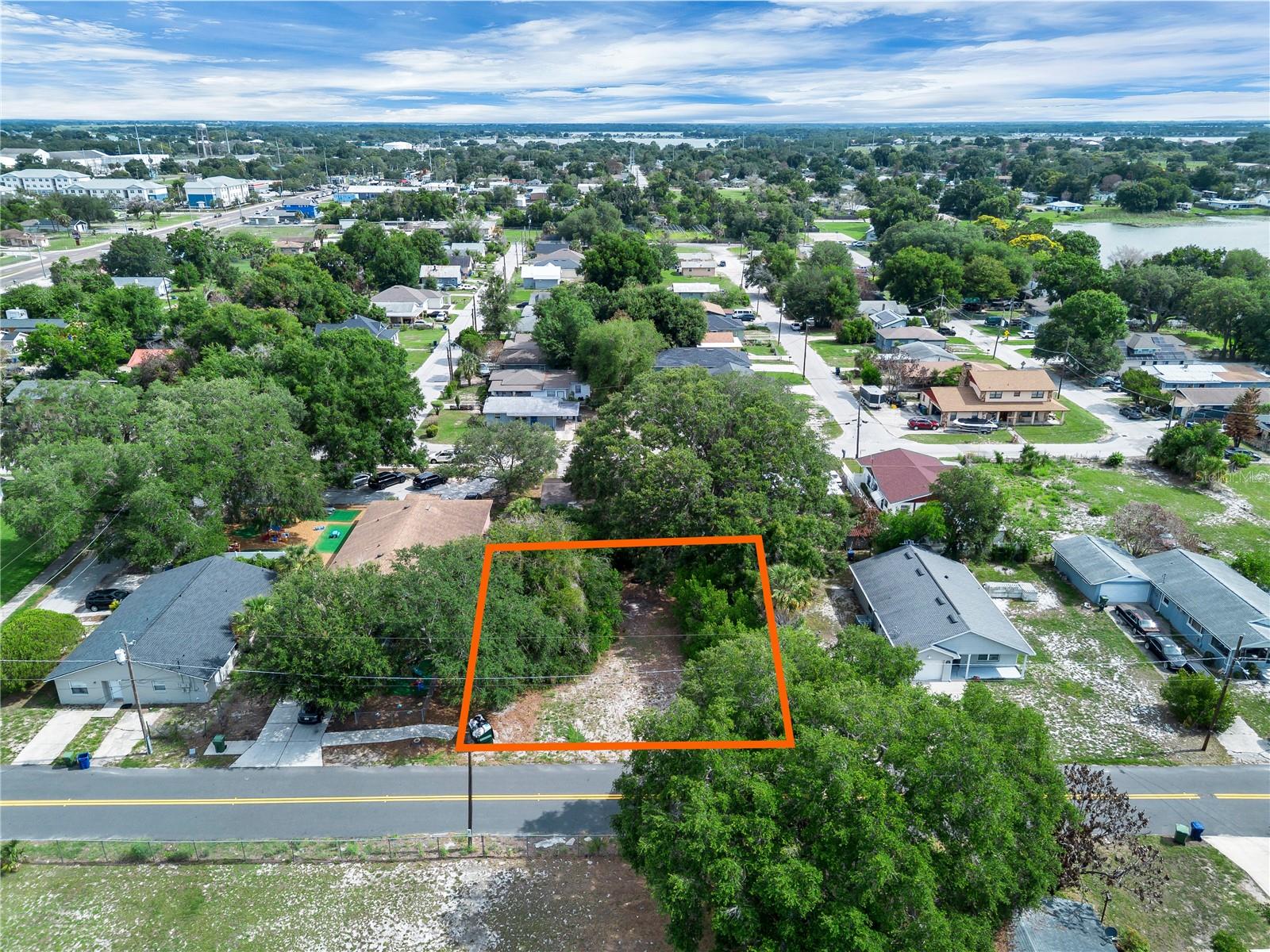 223 PALMETTO AVE NE, WINTER HAVEN, FL — photo 6
