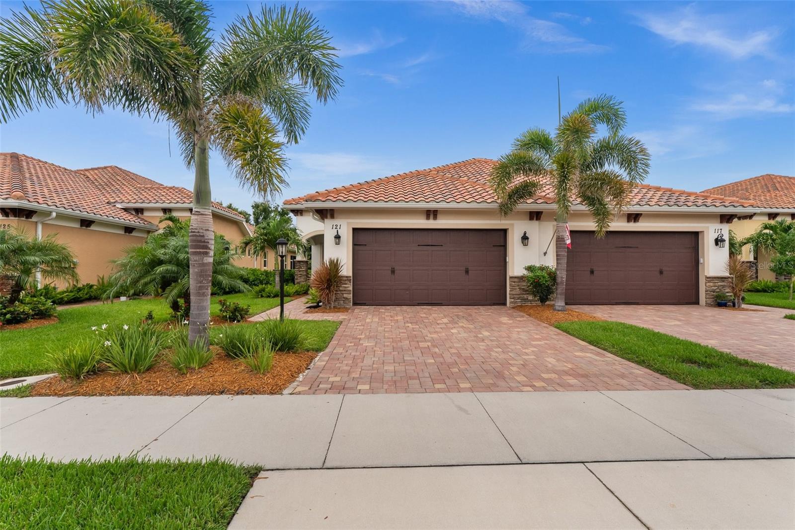 121 COLEBROOK CT, VENICE, FL — photo 29