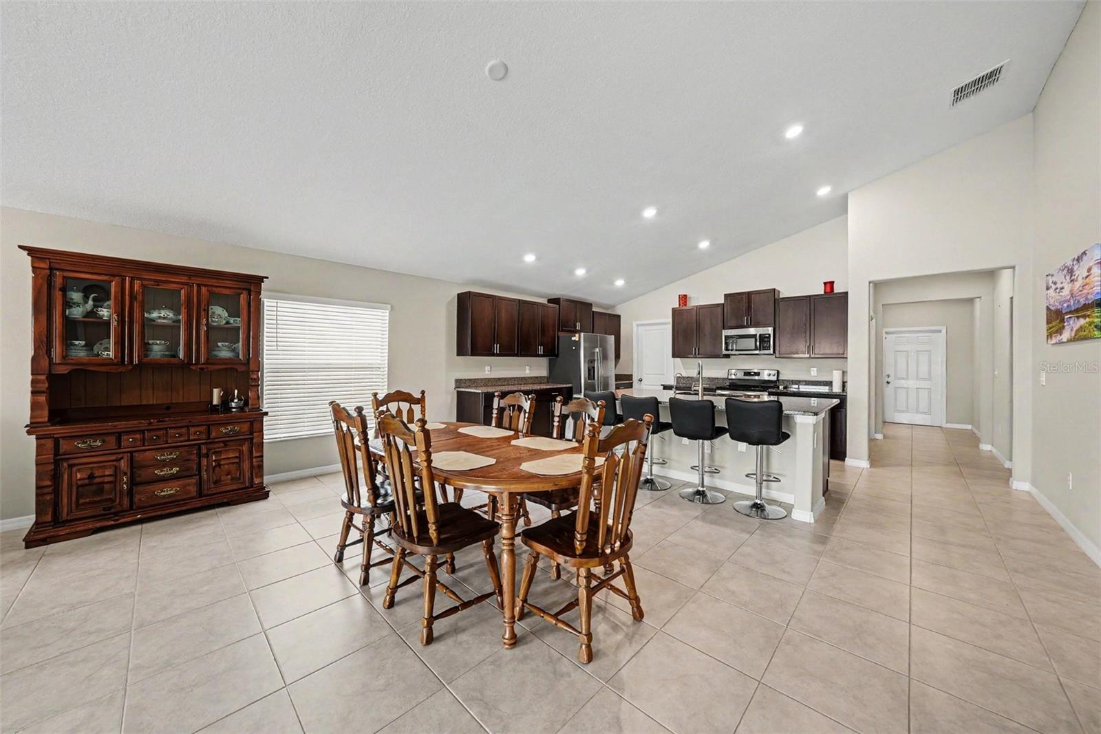 10829 CRUSHED GRAPE DR, RIVERVIEW, FL — photo 9