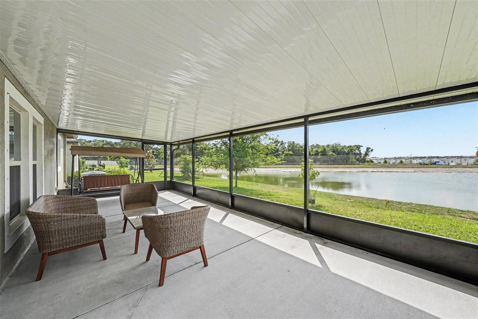 10829 CRUSHED GRAPE DR, RIVERVIEW, FL — photo 19