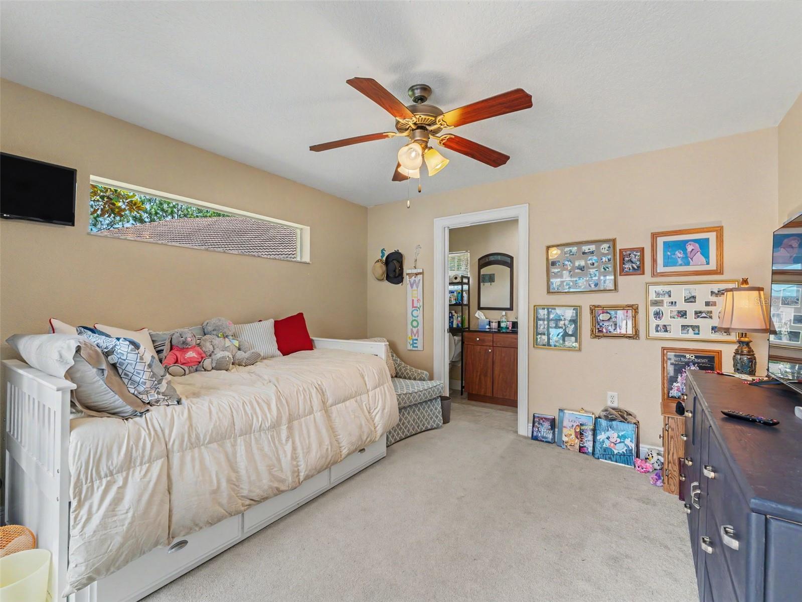 8910 JERICHO RD, WEEKI WACHEE, FL — photo 9