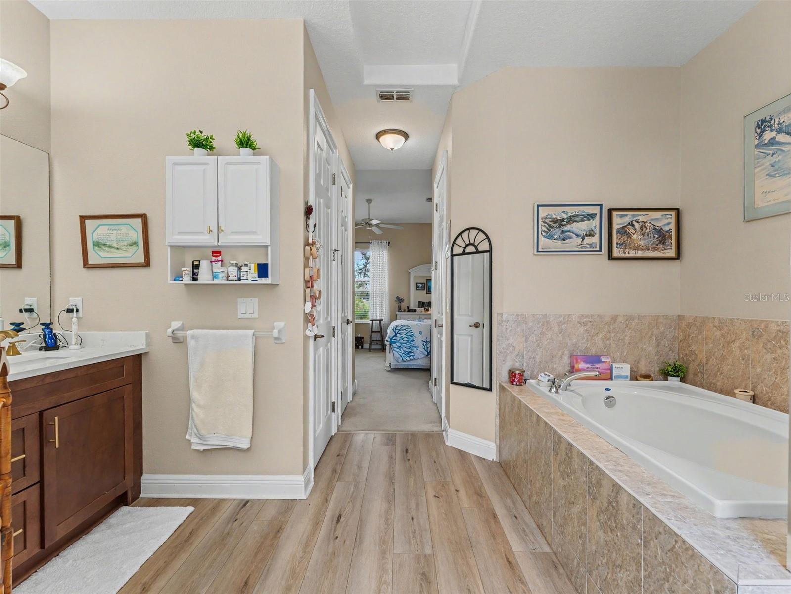 8910 JERICHO RD, WEEKI WACHEE, FL — photo 36