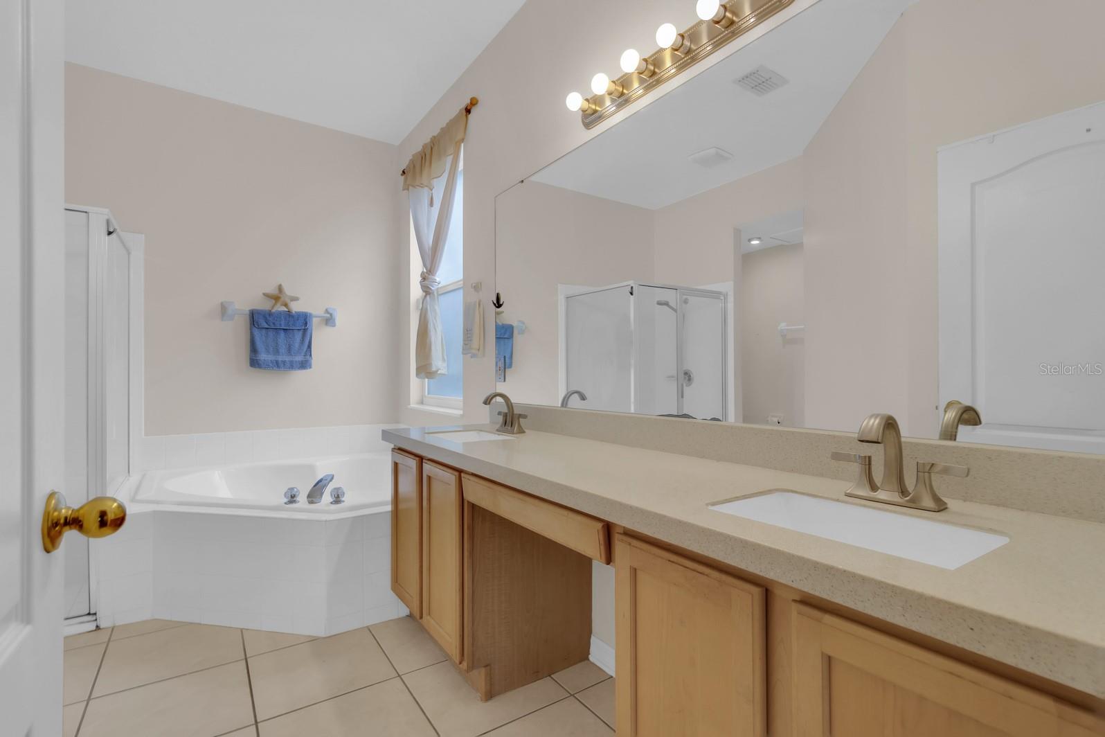 837 JADESTONE CIR, ORLANDO, FL — photo 19