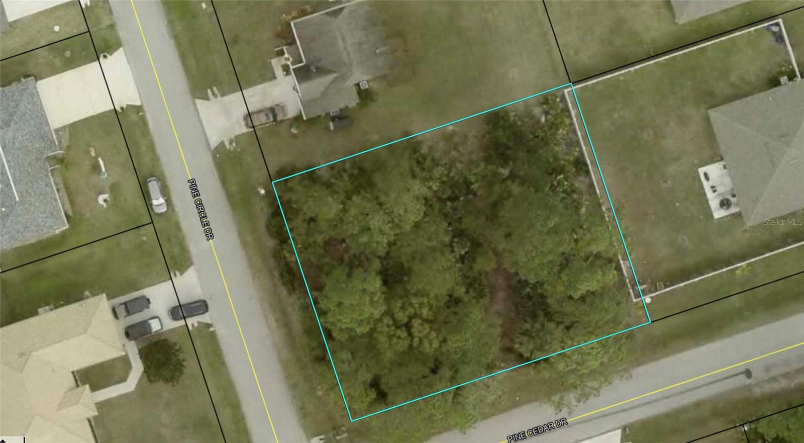 113 PINE CIRCLE DR, PALM COAST, FL