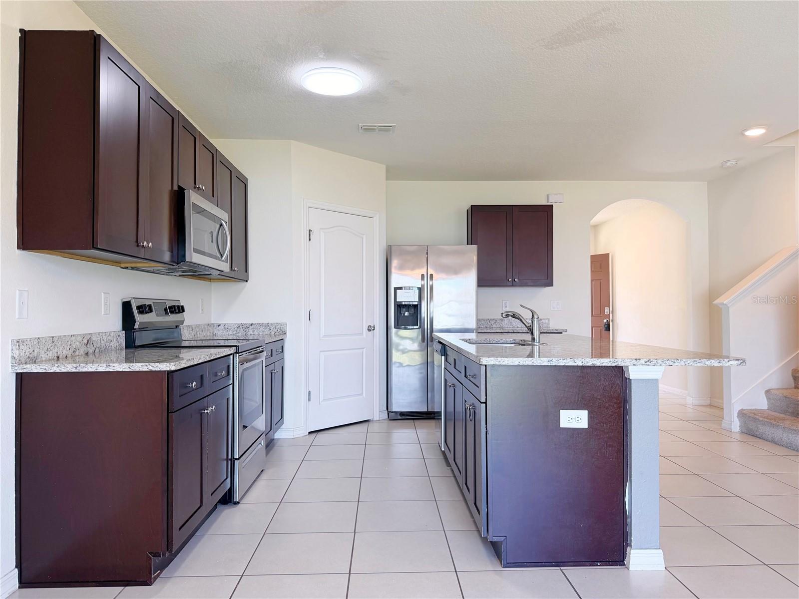 401 BRIAR PATCH LOOP, DAVENPORT, FL — photo 9