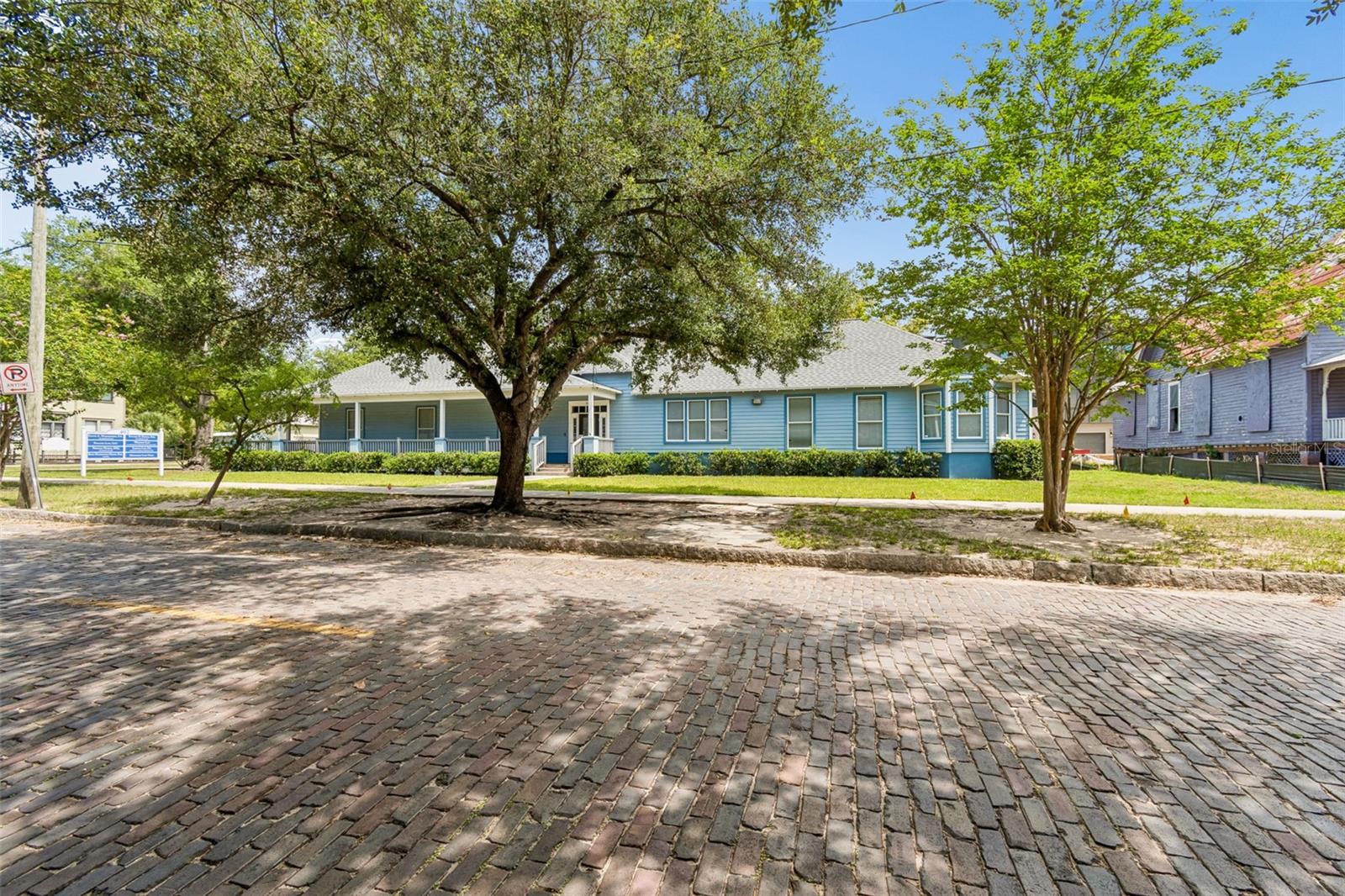402 E 7TH AVE, TAMPA, FL — photo 4