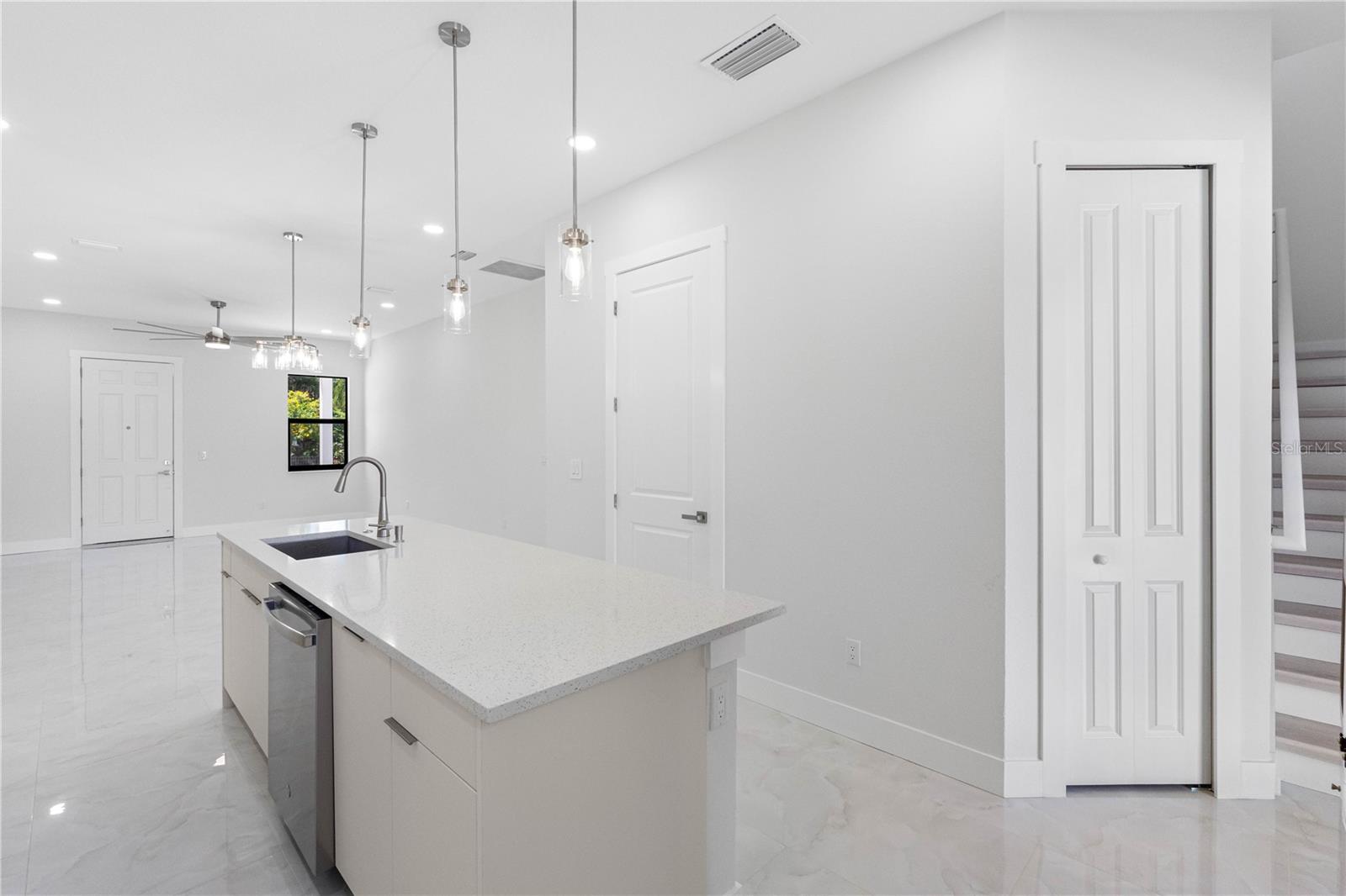 7015 N CENTRAL AVE #Unit C, TAMPA, FL — photo 11