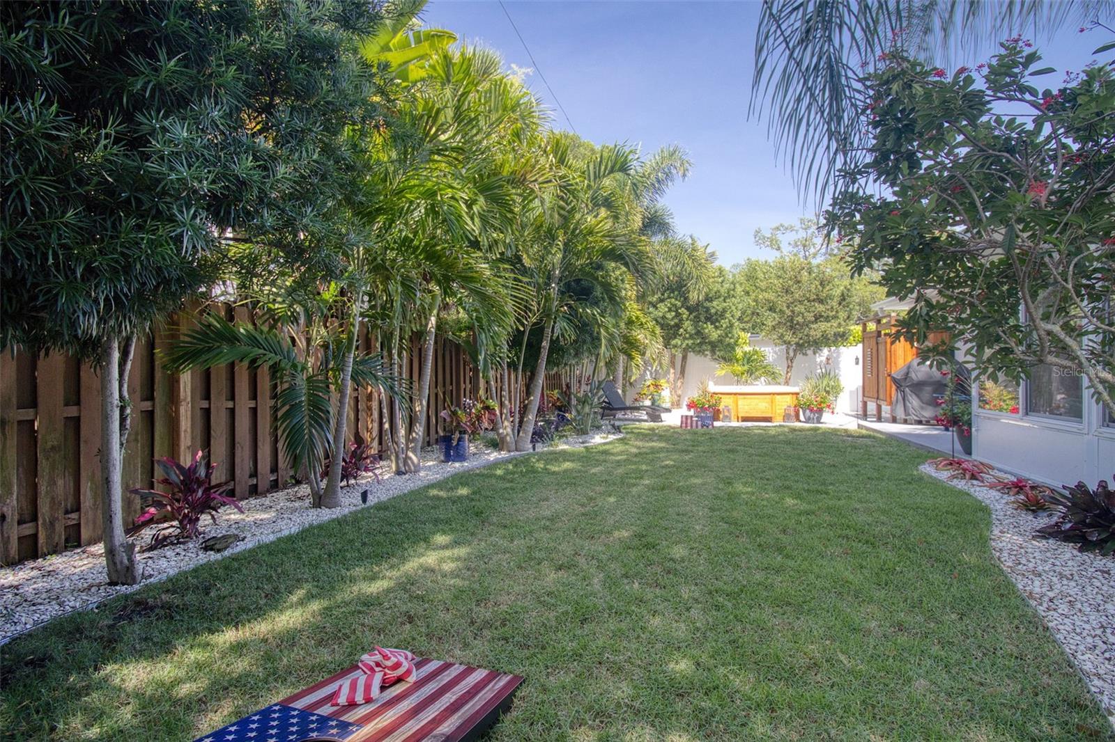 128 EDGEWATER TER, DUNEDIN, FL — photo 31