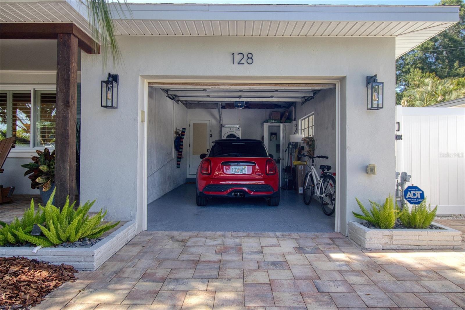 128 EDGEWATER TER, DUNEDIN, FL — photo 39