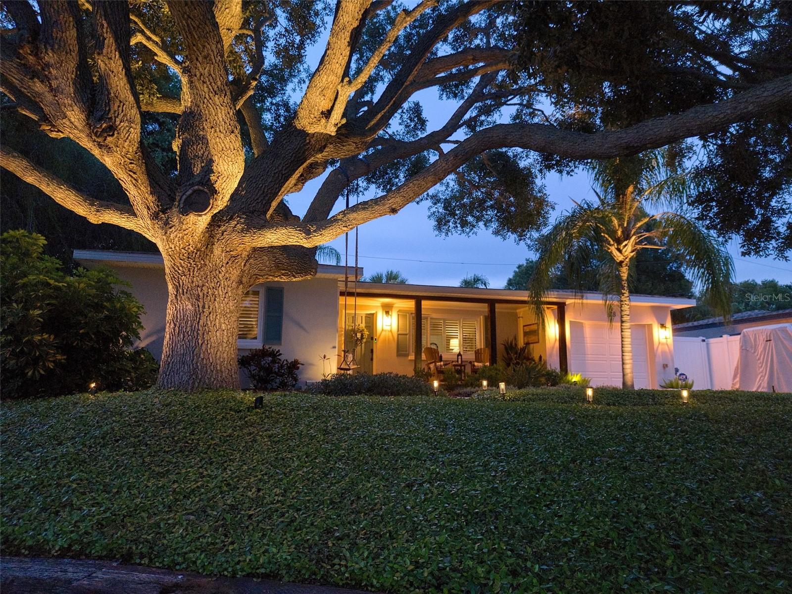 128 EDGEWATER TER, DUNEDIN, FL — photo 2