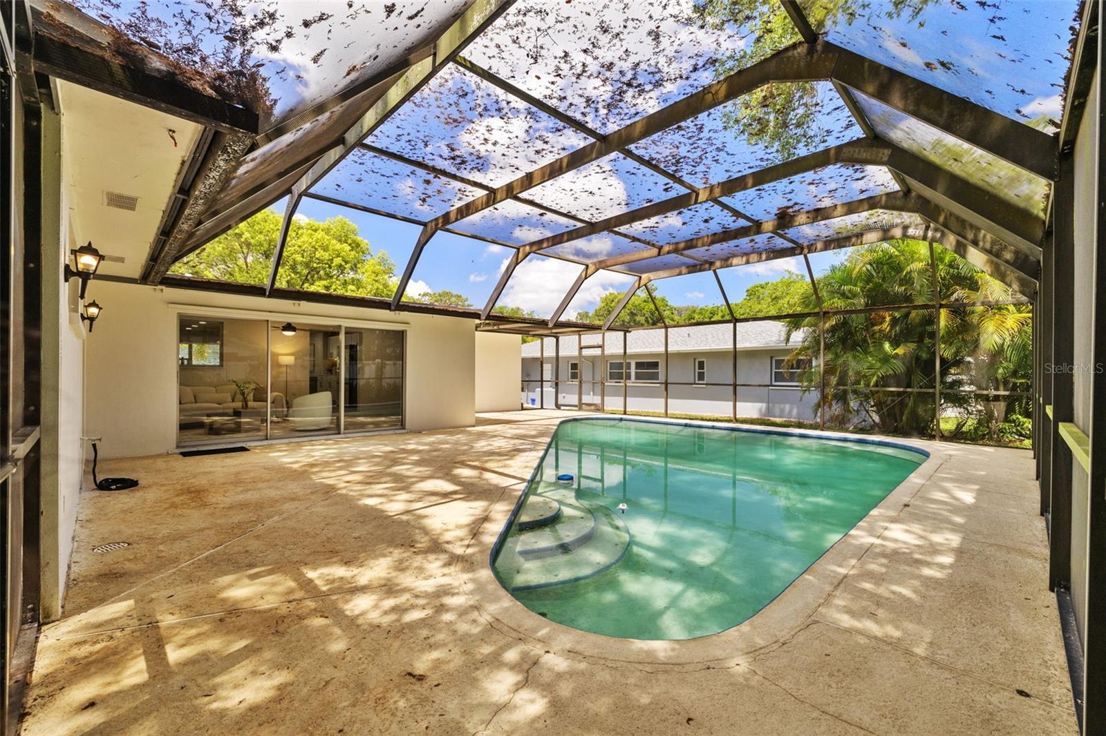 1905 ORO CT, CLEARWATER, FL — photo 3