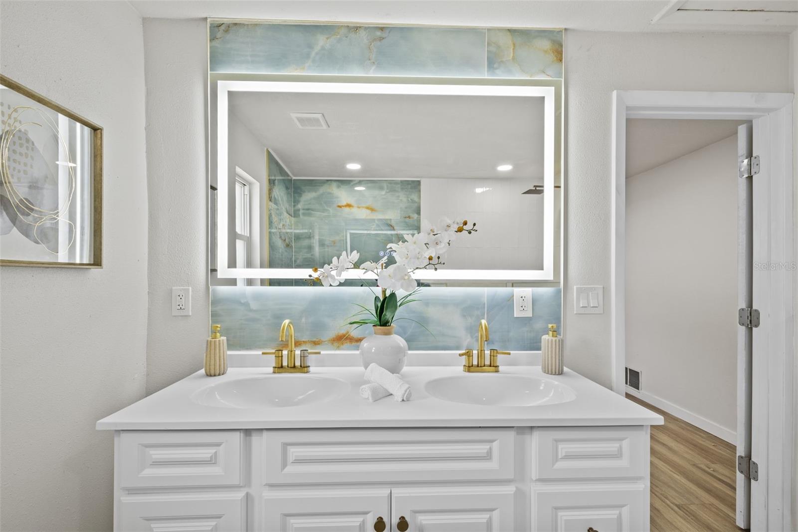 1905 ORO CT, CLEARWATER, FL — photo 19