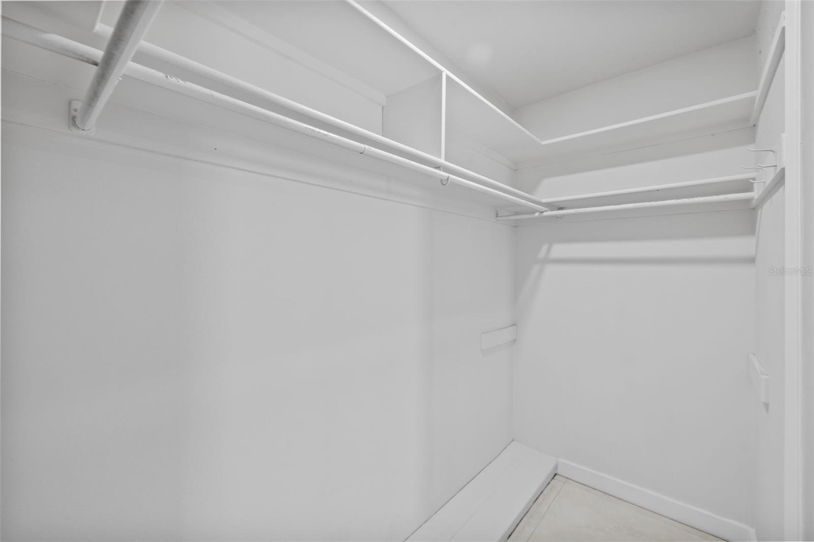 1905 ORO CT, CLEARWATER, FL — photo 21