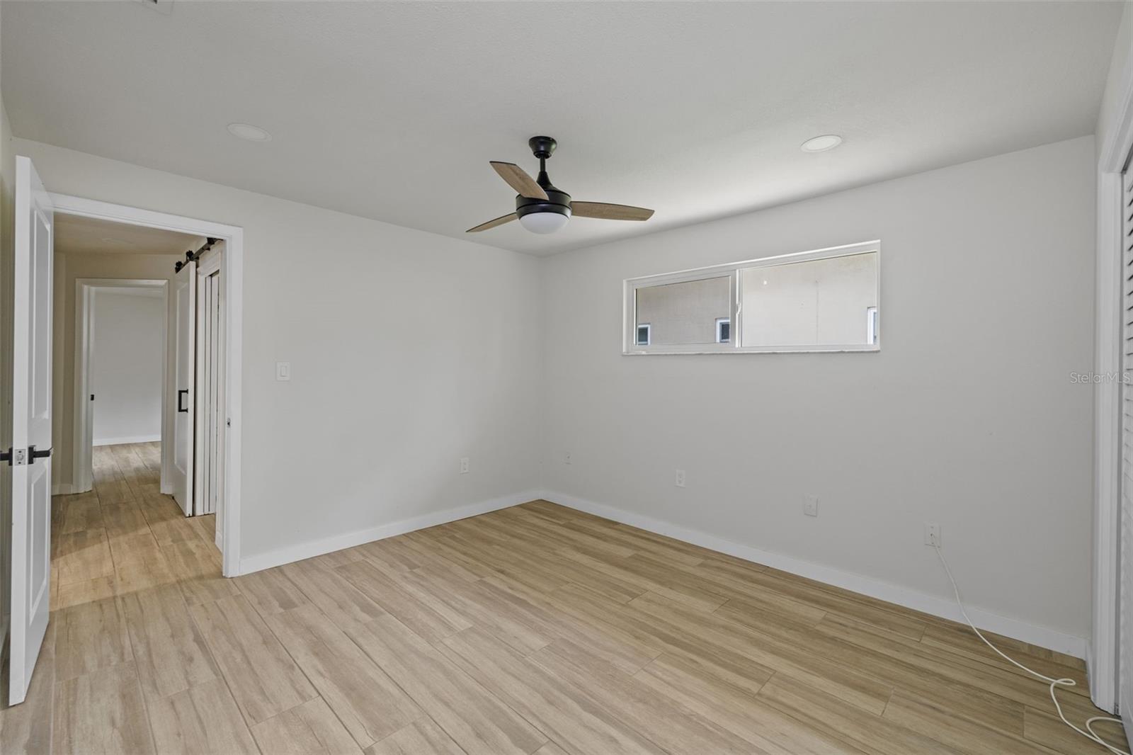1905 ORO CT, CLEARWATER, FL — photo 22