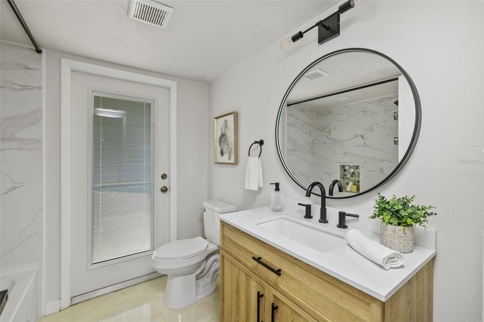 1905 ORO CT, CLEARWATER, FL — photo 26