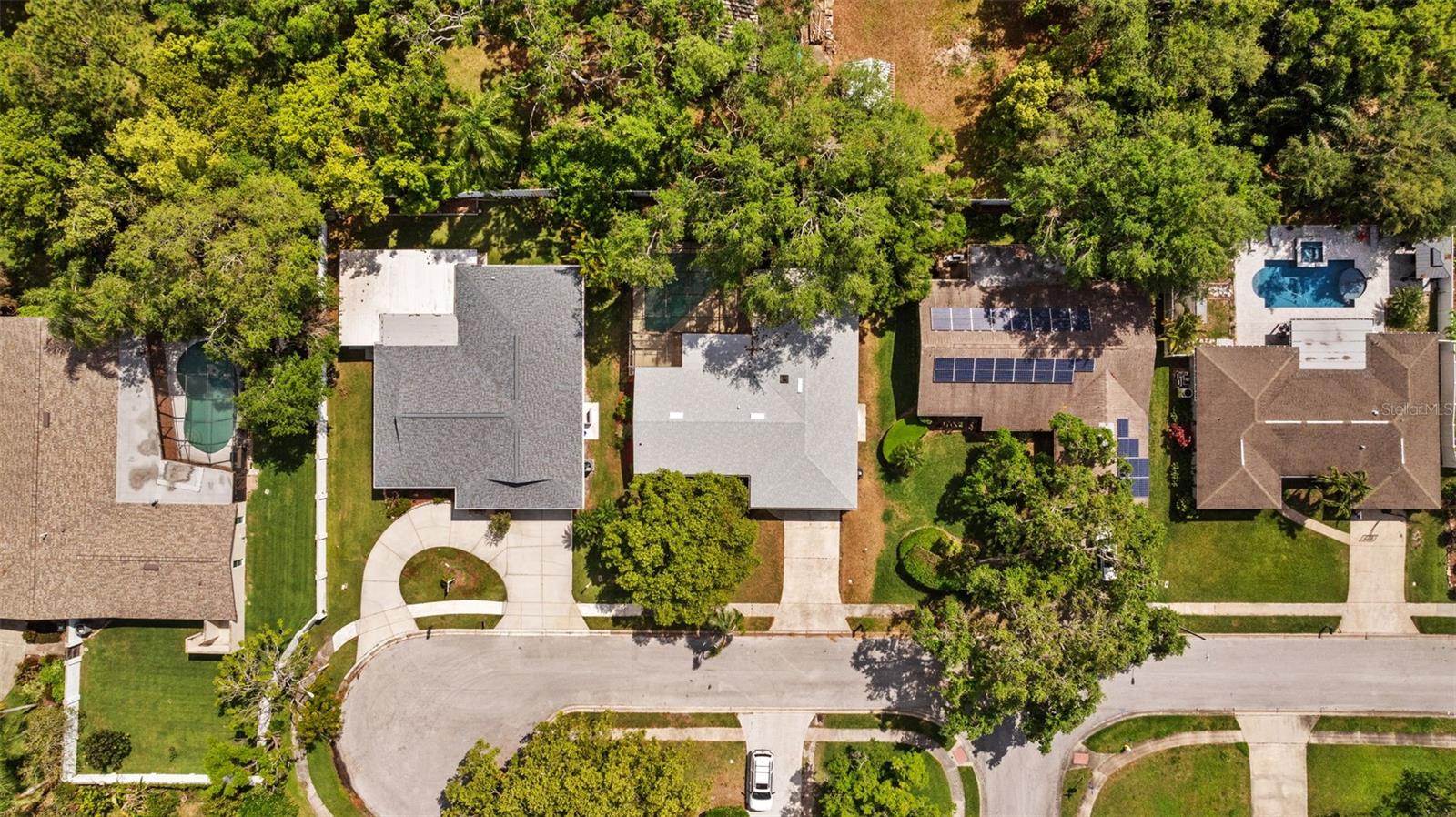 1905 ORO CT, CLEARWATER, FL — photo 35
