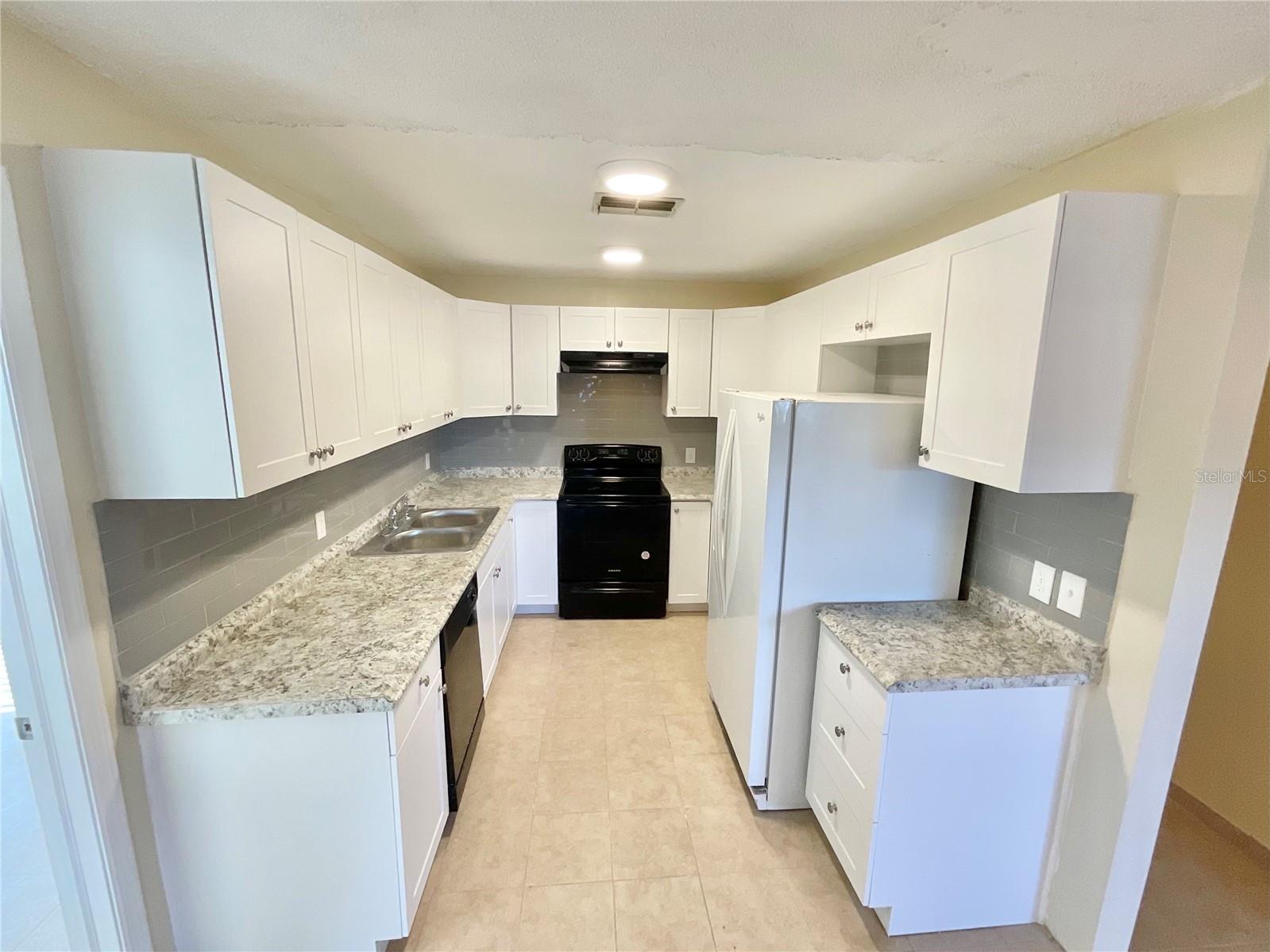 3127 CORONA DR, HOLIDAY, FL — photo 4