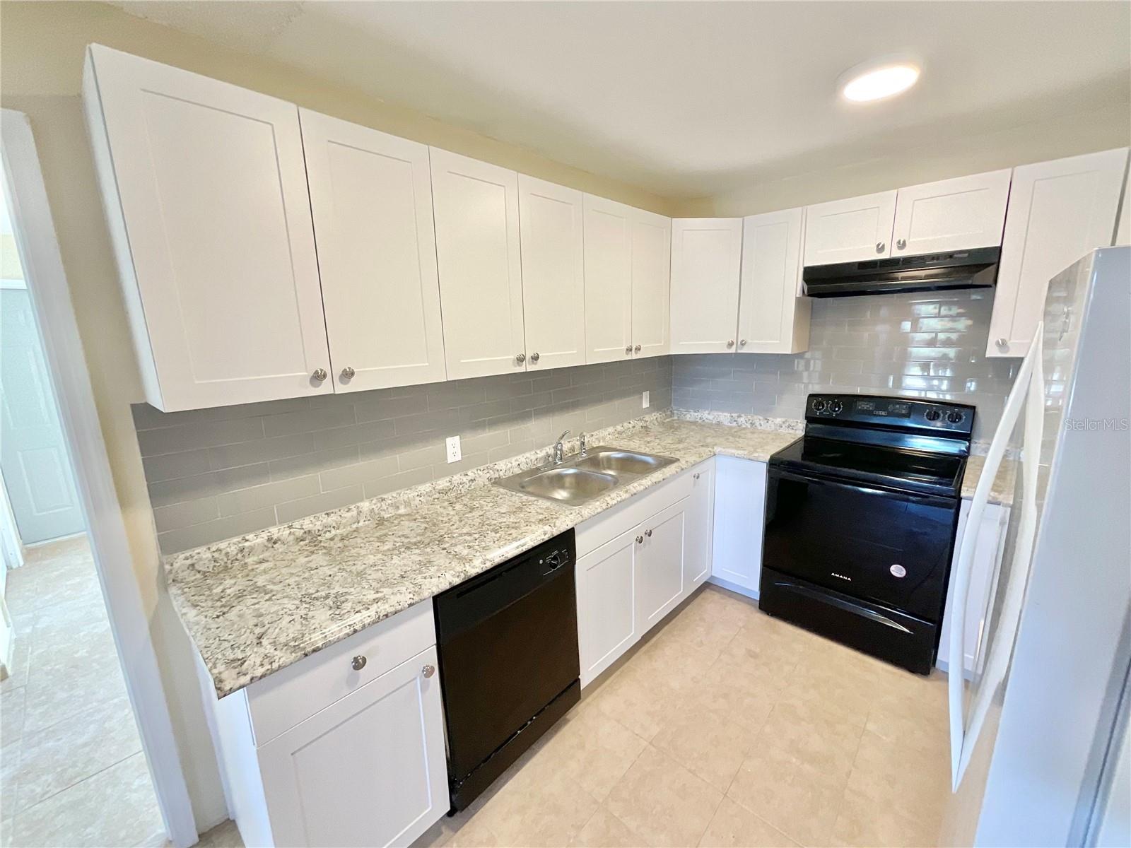 3127 CORONA DR, HOLIDAY, FL — photo 6