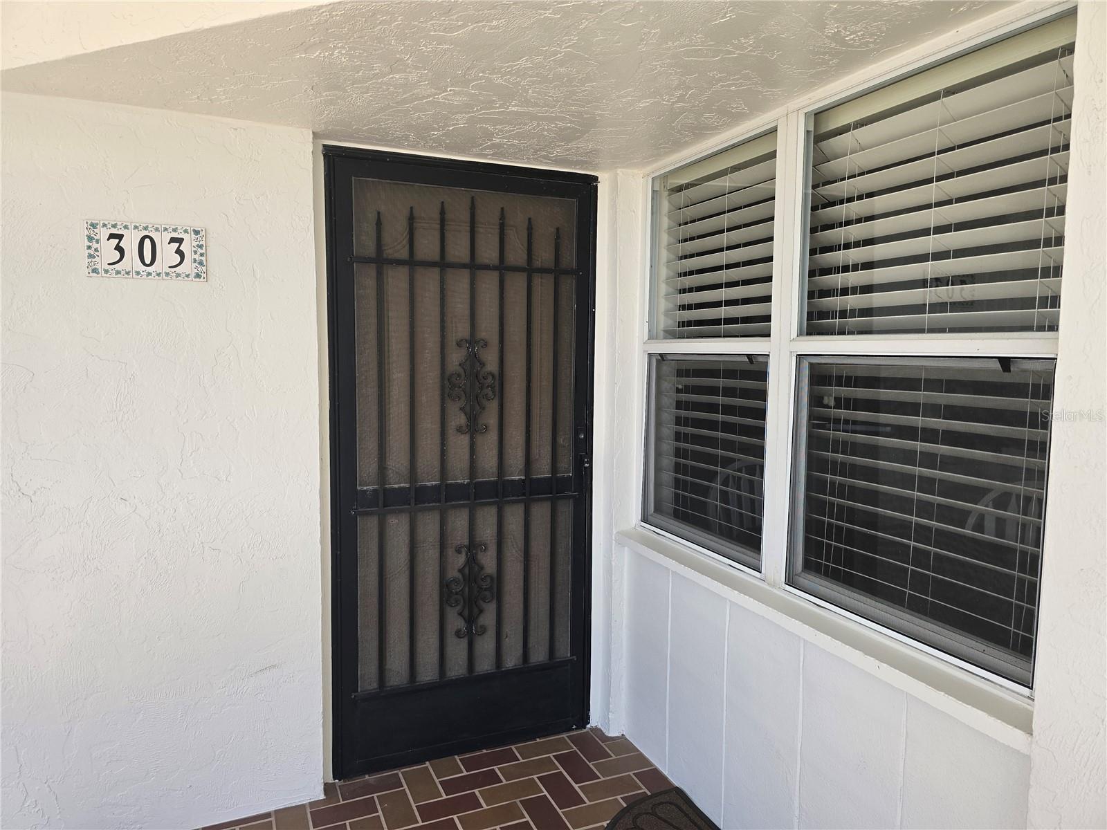 450 GULF OF MEXICO DR #303, LONGBOAT KEY, FL — photo 2