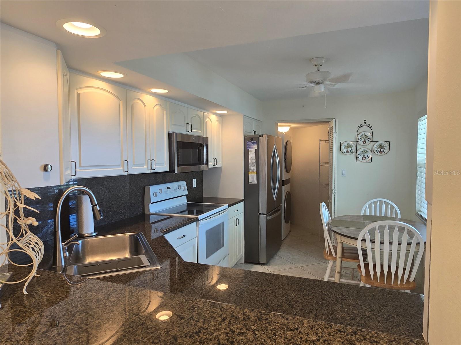 450 GULF OF MEXICO DR #303, LONGBOAT KEY, FL — photo 9