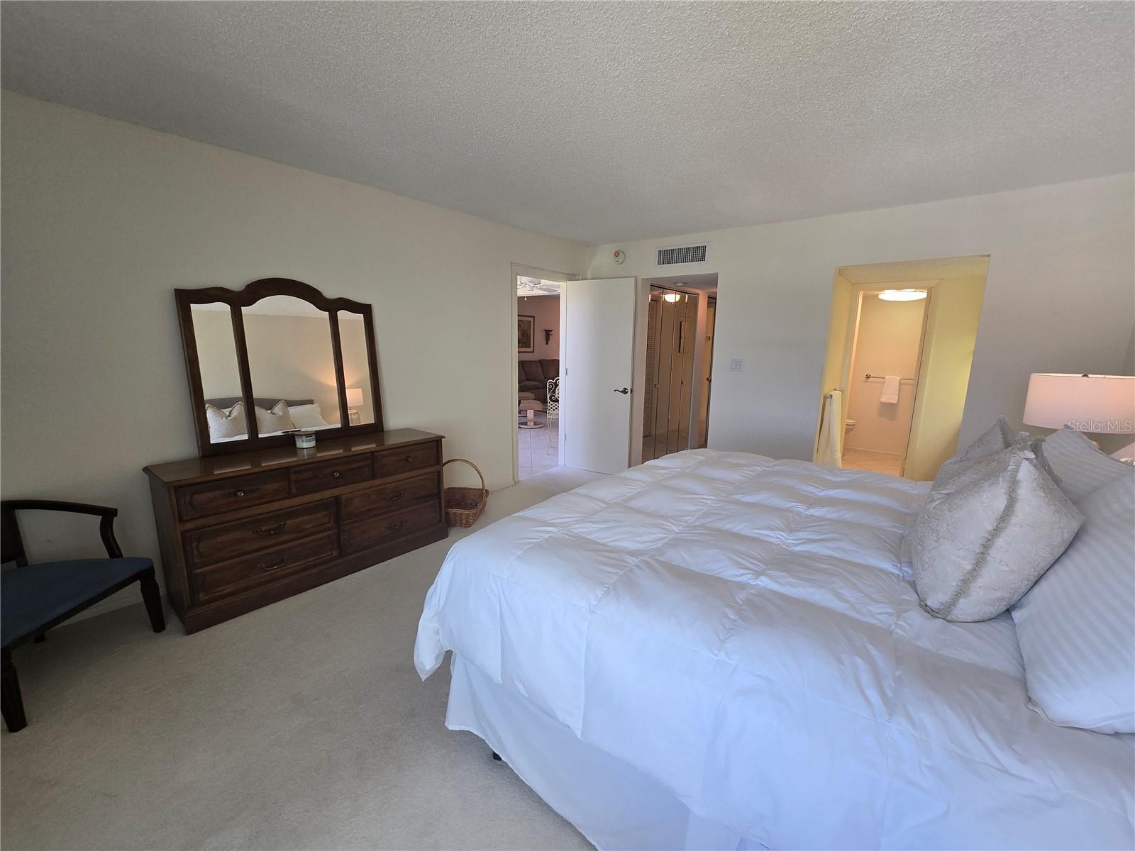 450 GULF OF MEXICO DR #303, LONGBOAT KEY, FL — photo 16