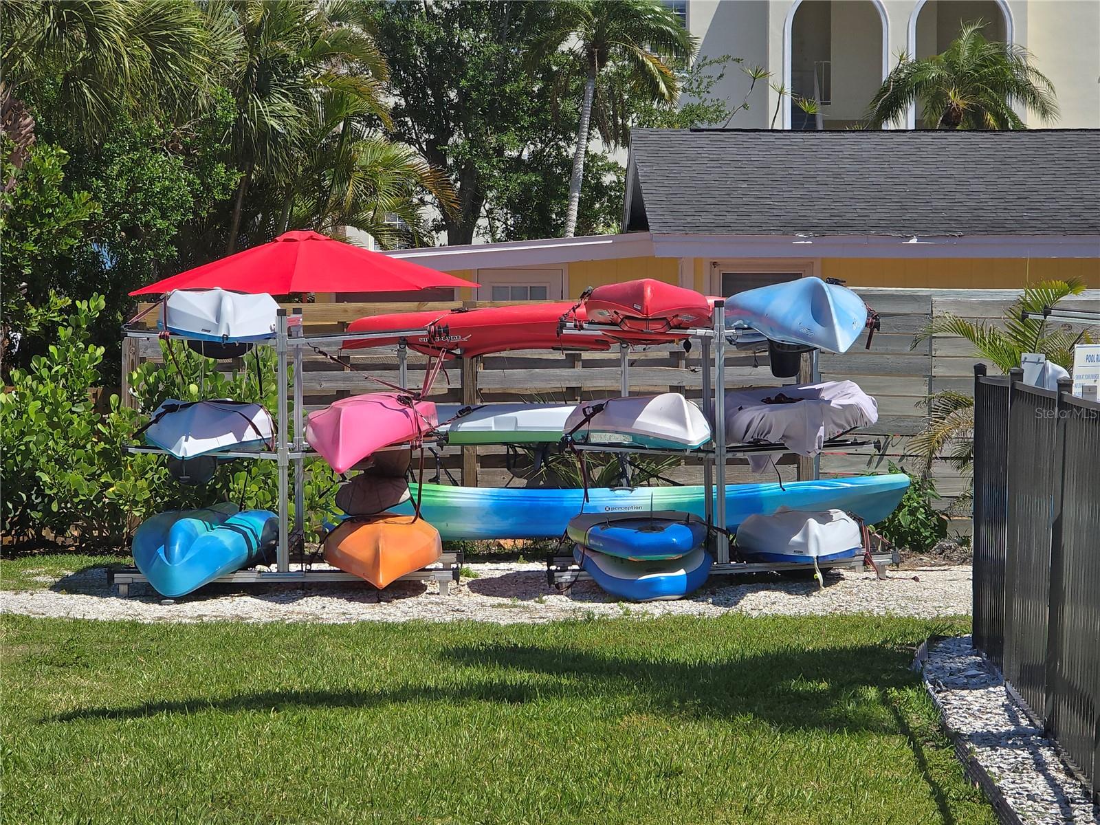 450 GULF OF MEXICO DR #303, LONGBOAT KEY, FL — photo 28