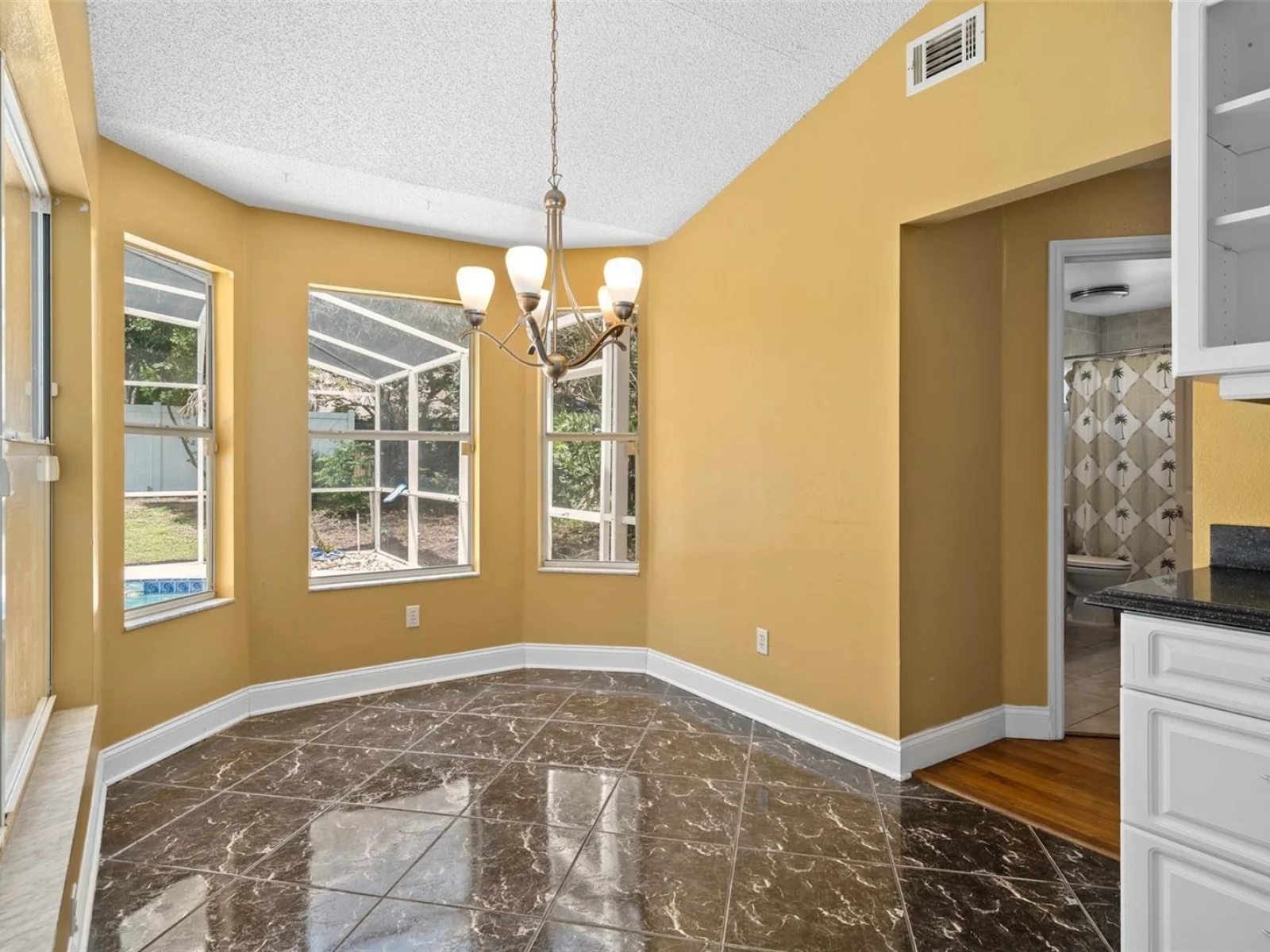 137 MADRONA DR, EUSTIS, FL — photo 10