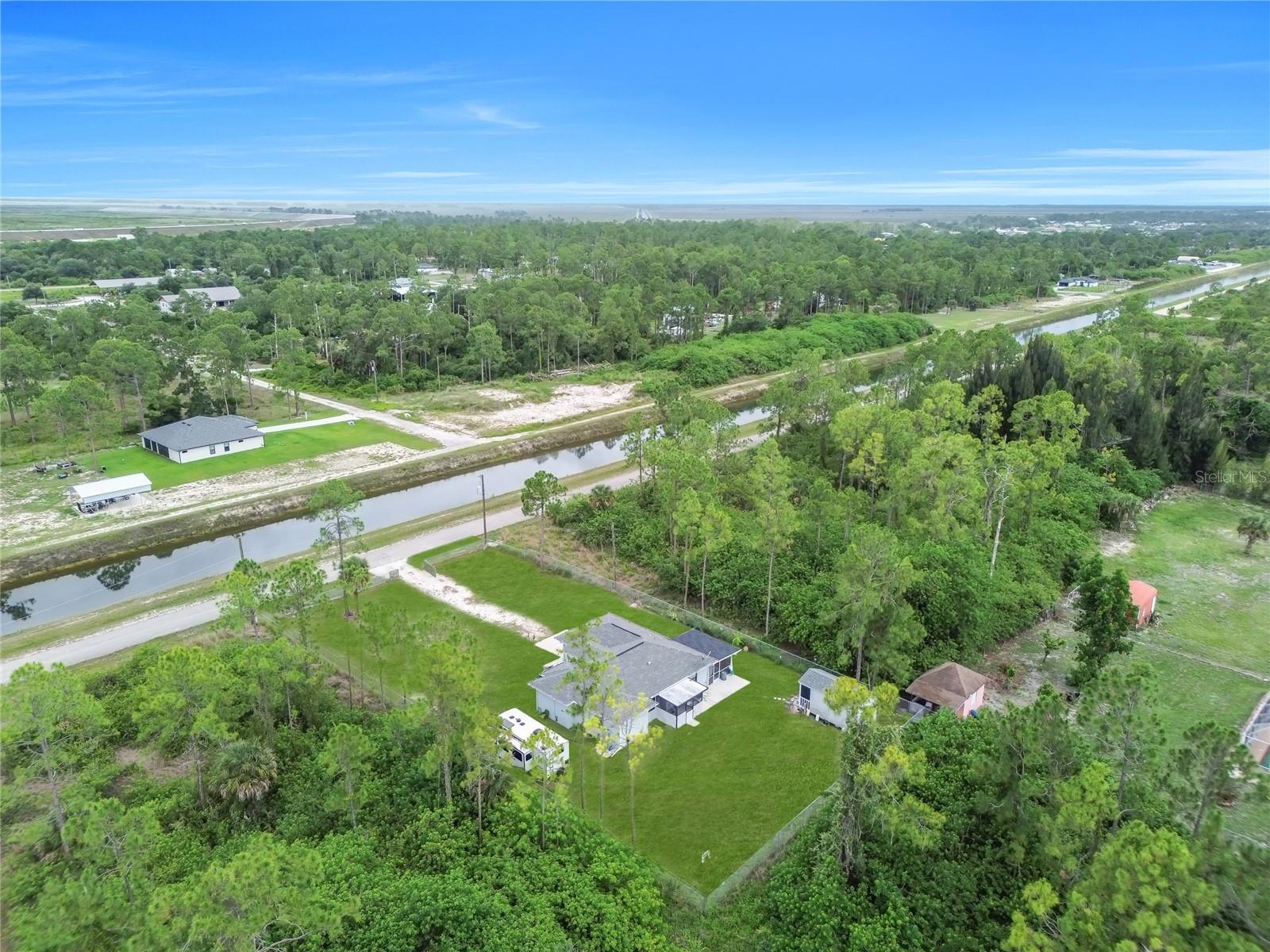 2021 HINES AVE, ALVA, FL — photo 4