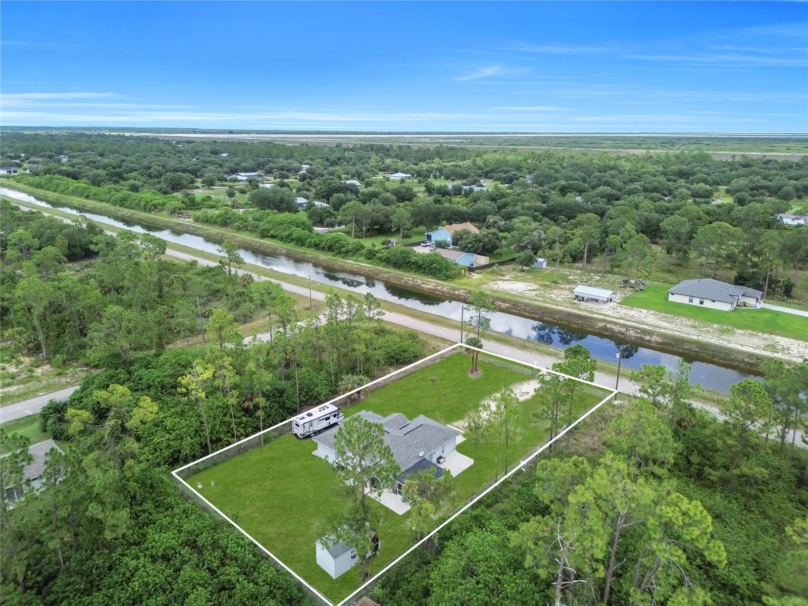 2021 HINES AVE, ALVA, FL — photo 5