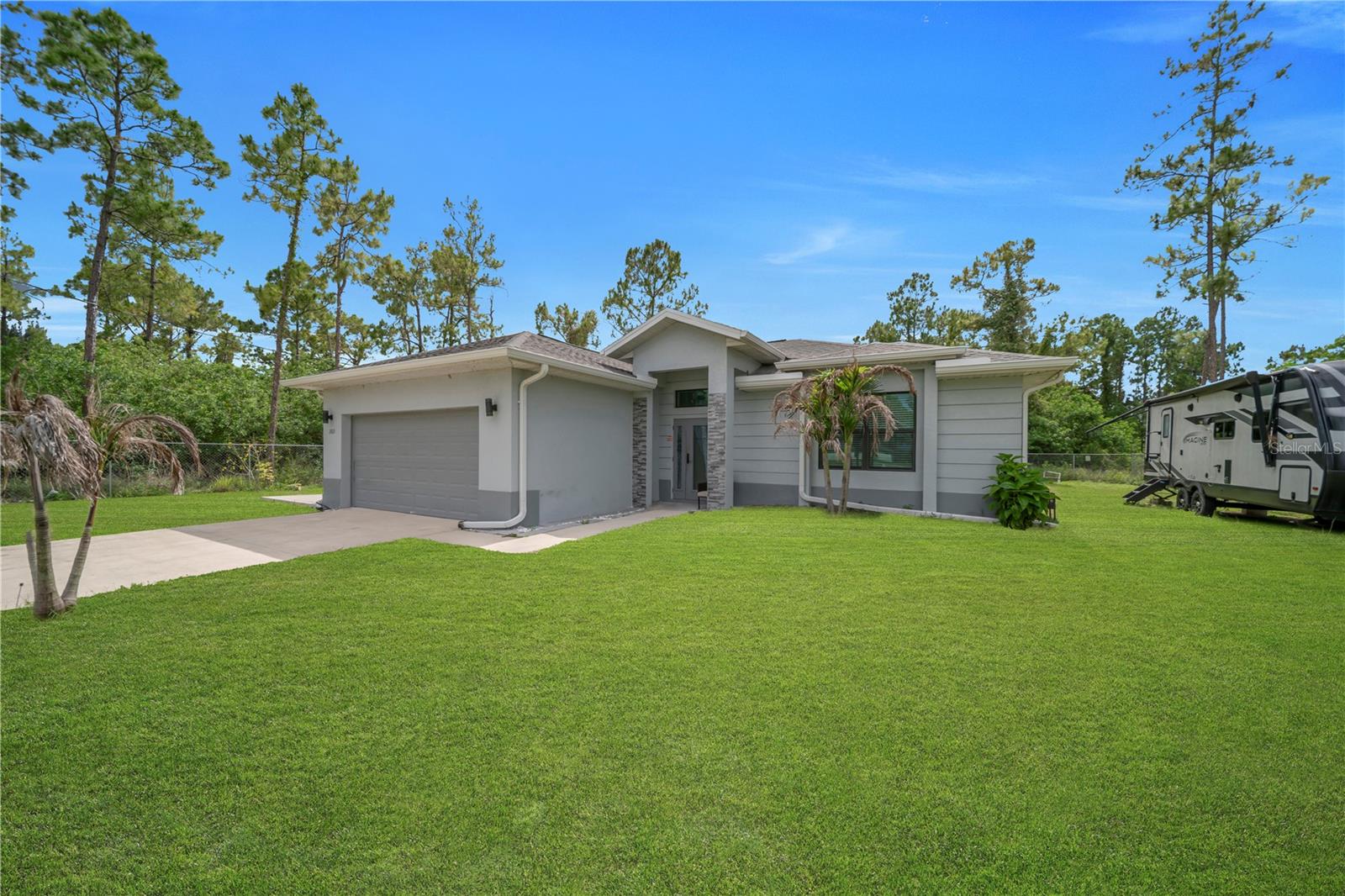 2021 HINES AVE, ALVA, FL — photo 11