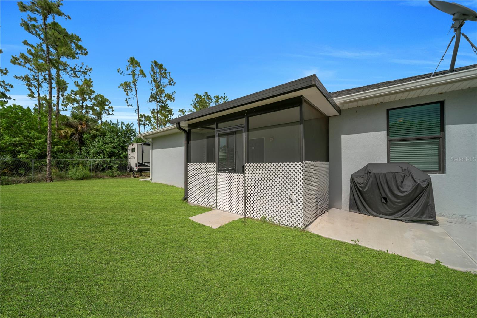 2021 HINES AVE, ALVA, FL — photo 31