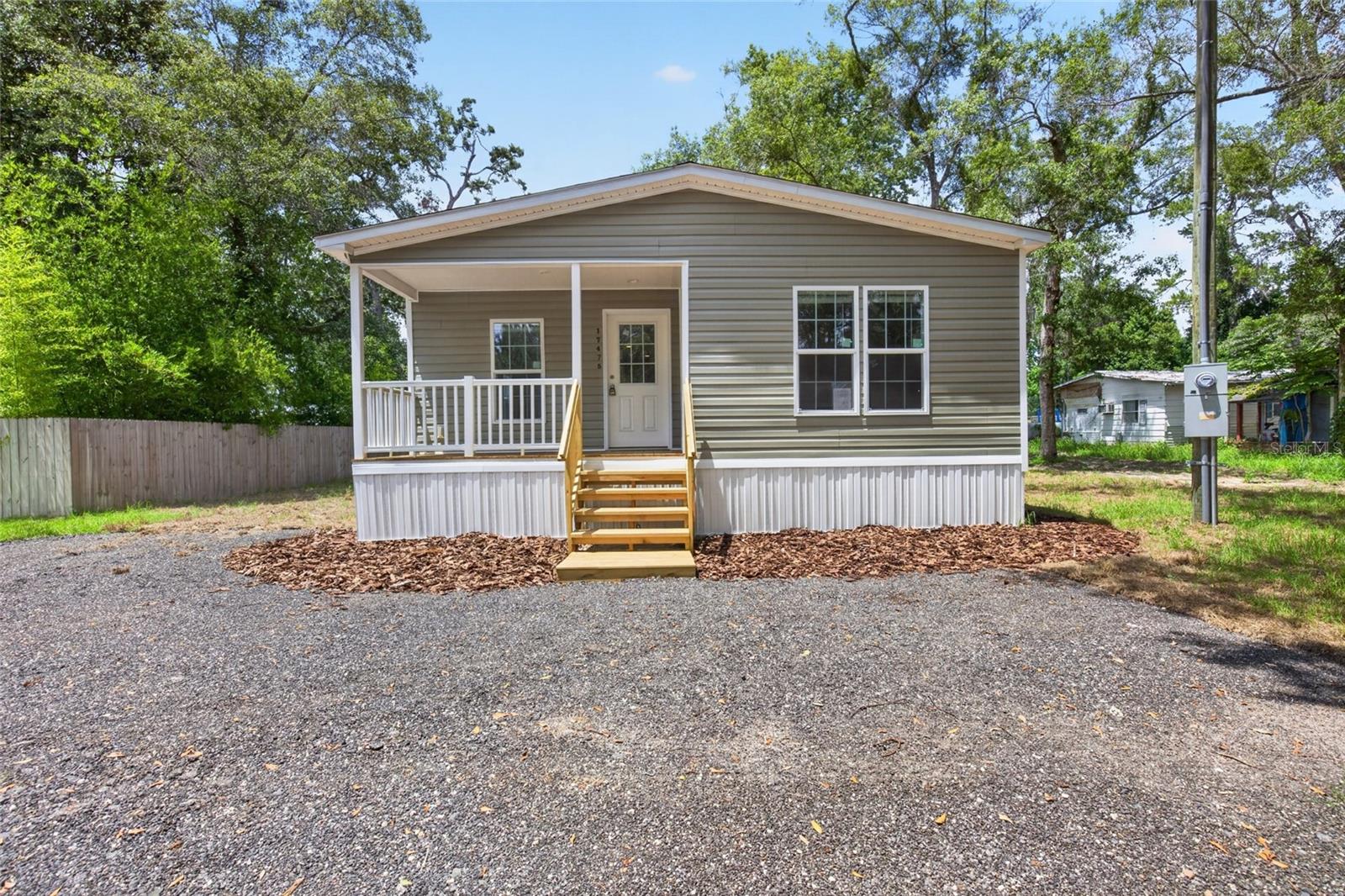 17475 TAVERN RD, BROOKSVILLE, FL