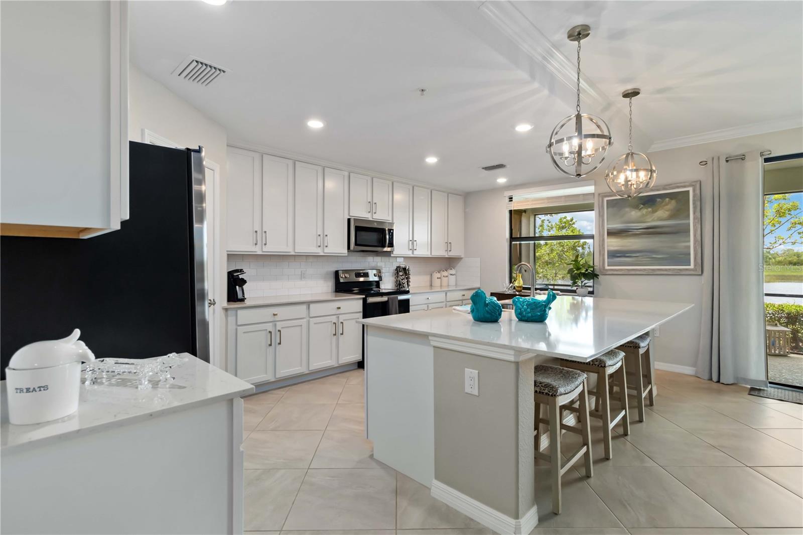 10805 TARFLOWER DR #101, VENICE, FL — photo 11