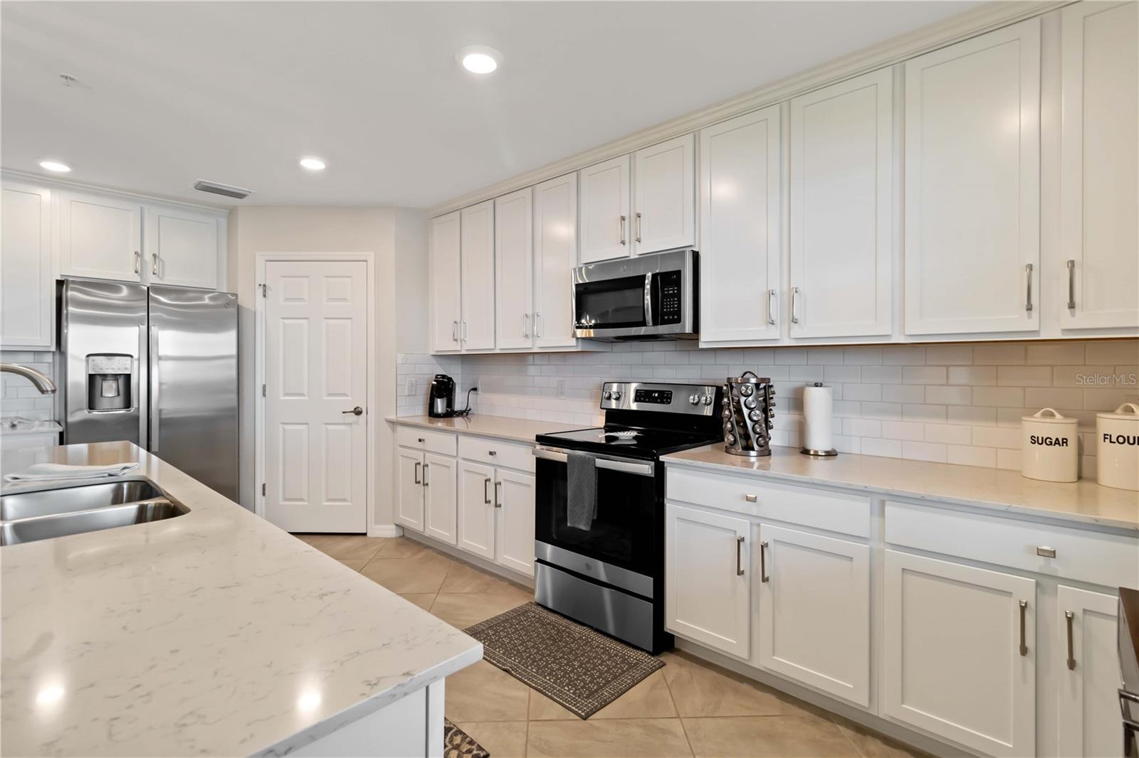 10805 TARFLOWER DR #101, VENICE, FL — photo 15