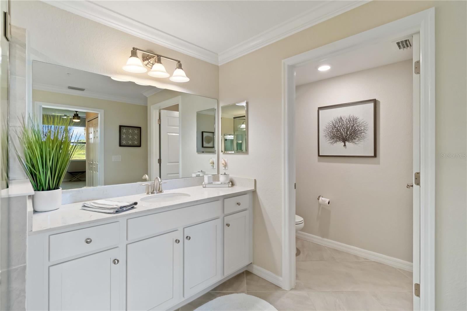 10805 TARFLOWER DR #101, VENICE, FL — photo 27