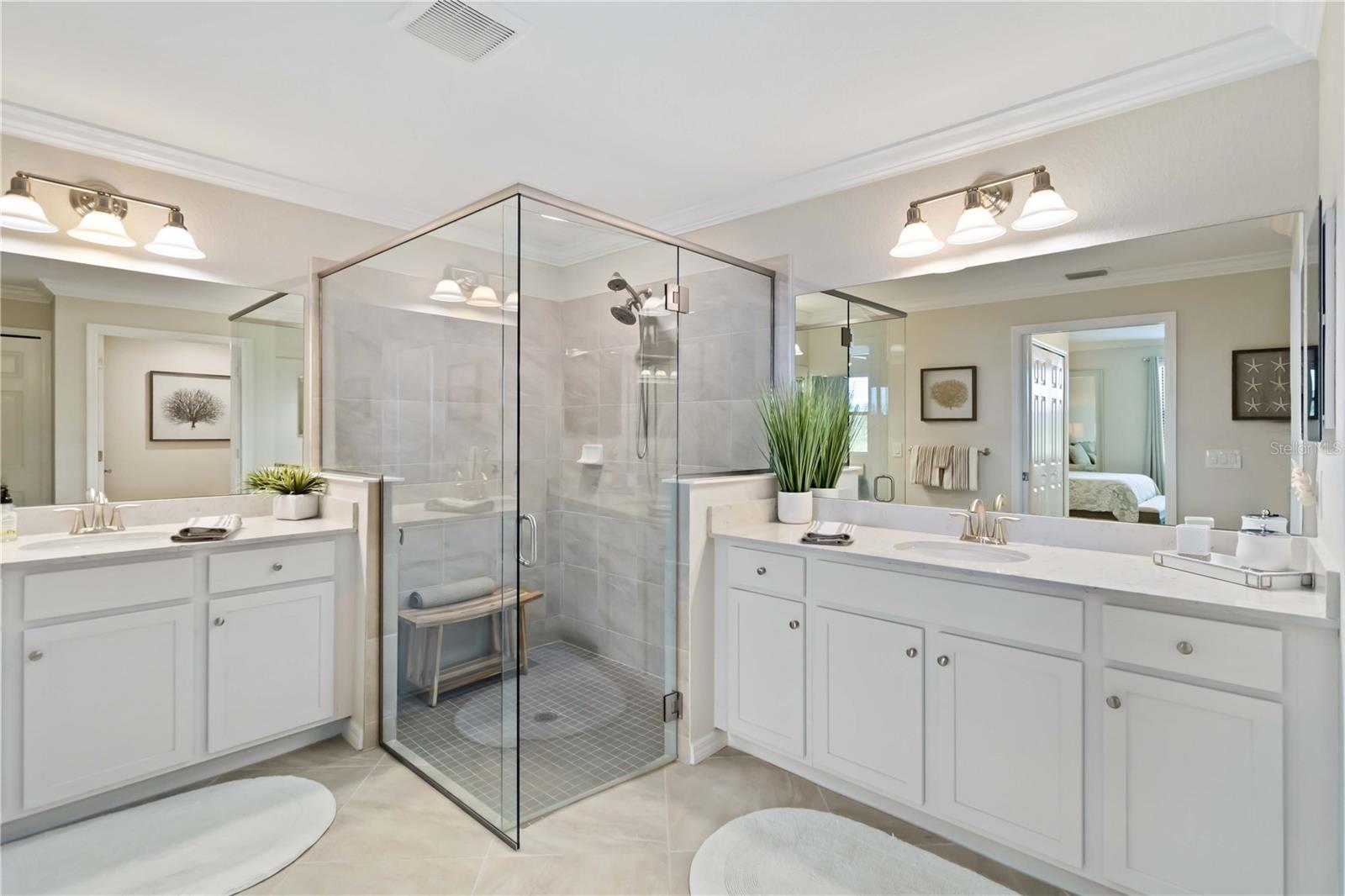 10805 TARFLOWER DR #101, VENICE, FL — photo 28