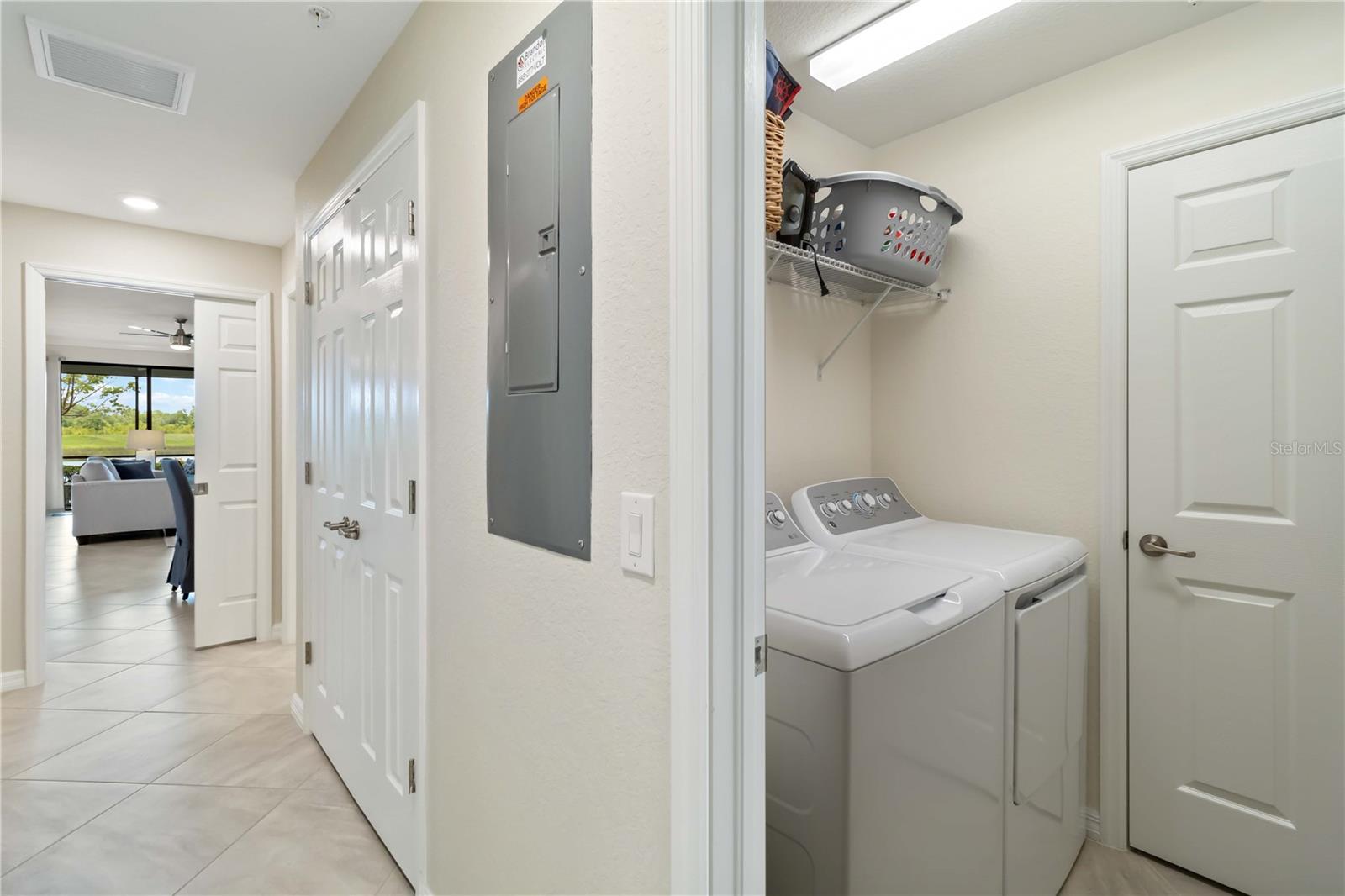 10805 TARFLOWER DR #101, VENICE, FL — photo 35