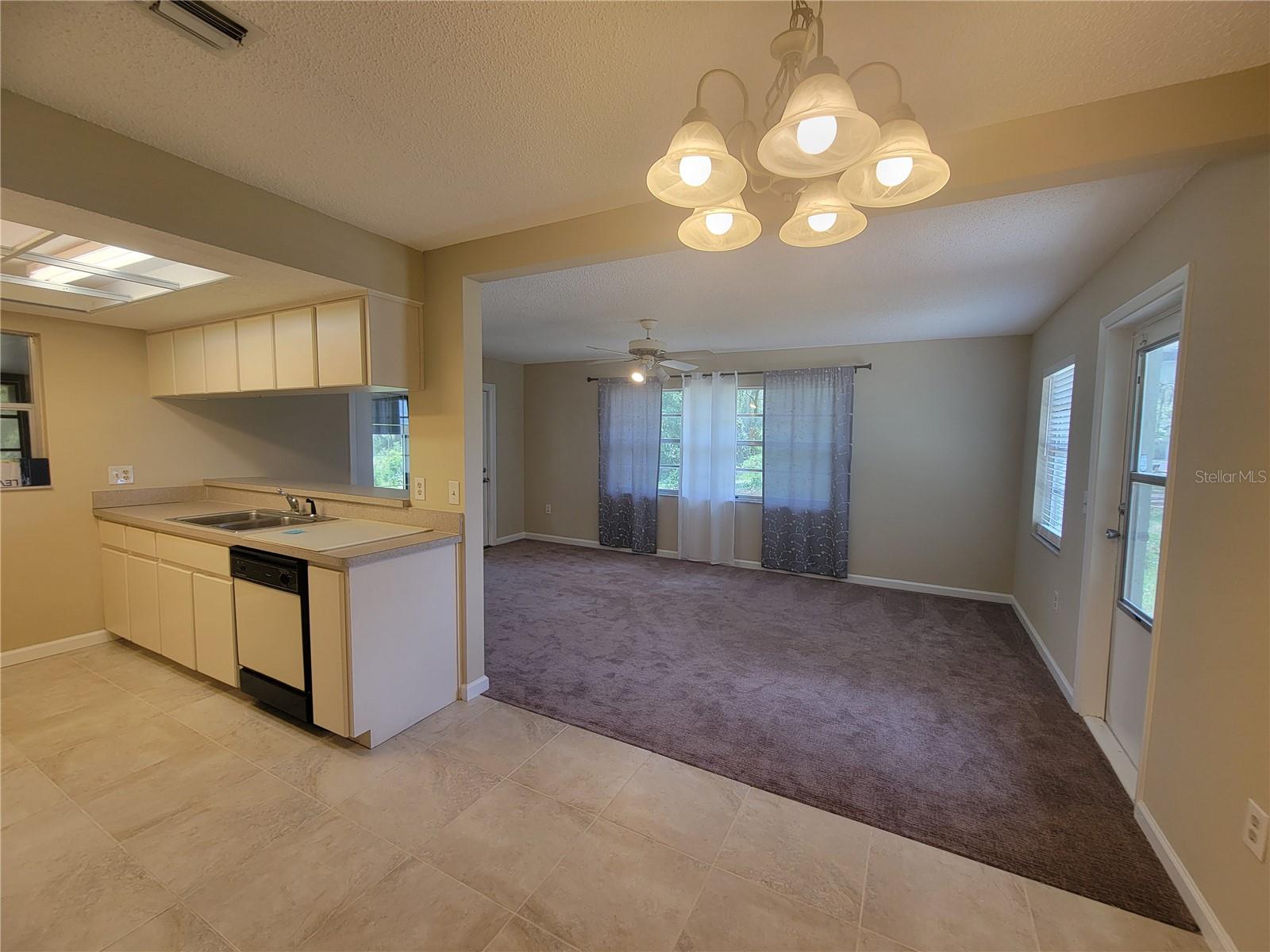 9022 LINGROVE RD, WEEKI WACHEE, FL — photo 28