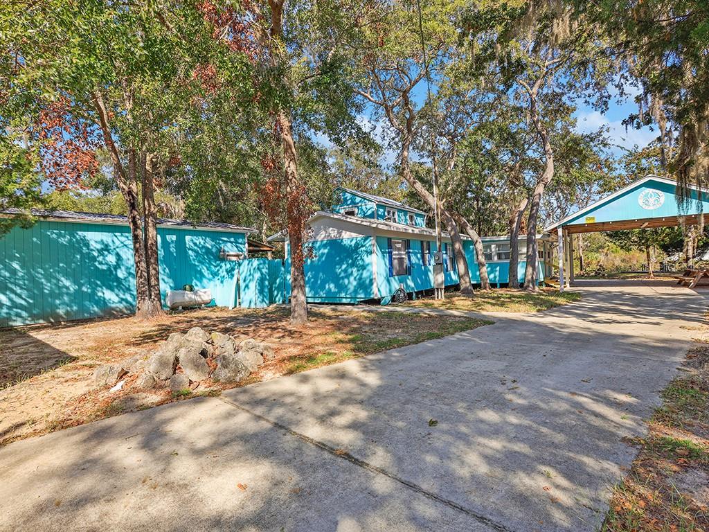 112 8TH ST NE, STEINHATCHEE, FL — photo 4