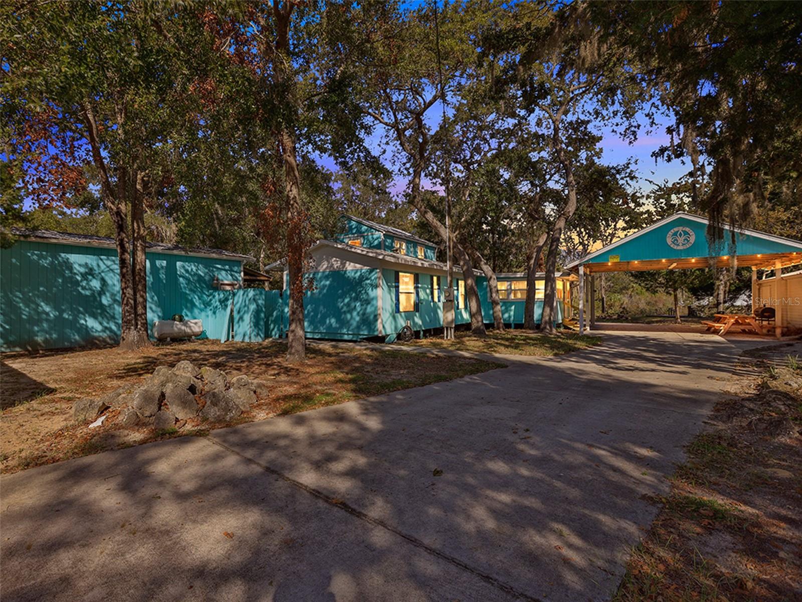 112 8TH ST NE, STEINHATCHEE, FL — photo 7