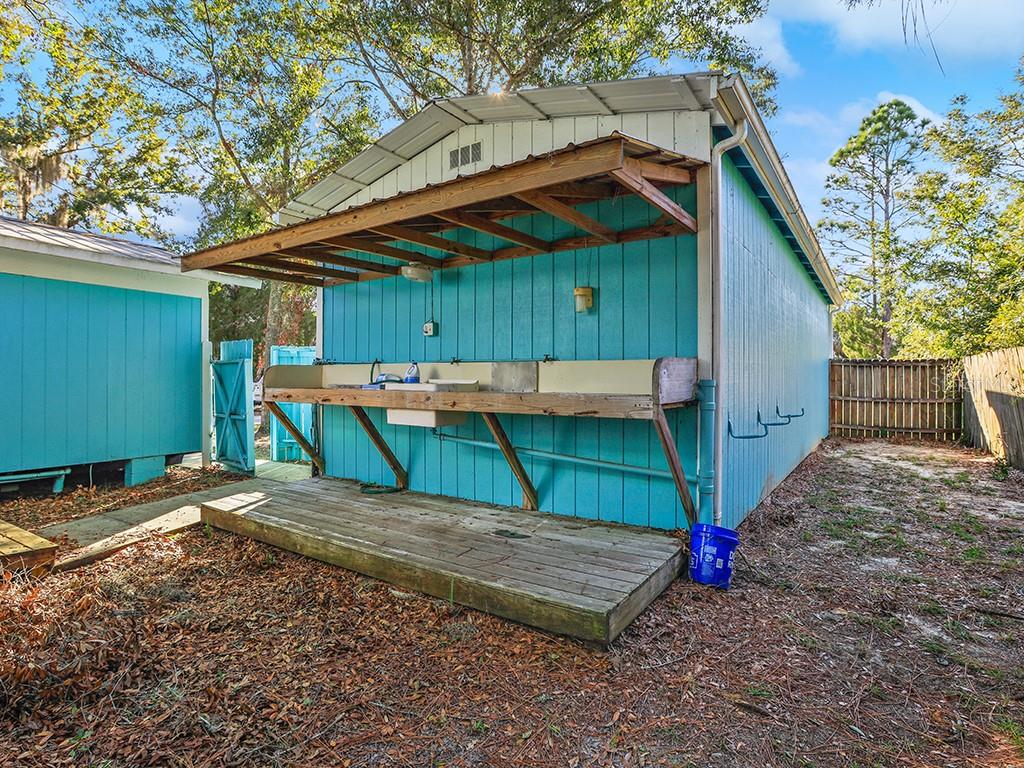 112 8TH ST NE, STEINHATCHEE, FL — photo 45