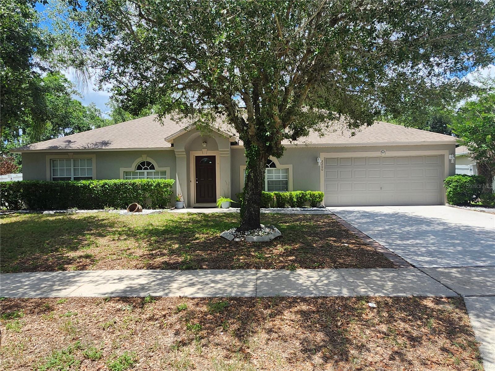 2200 EL MARRA DR, OCOEE, FL
