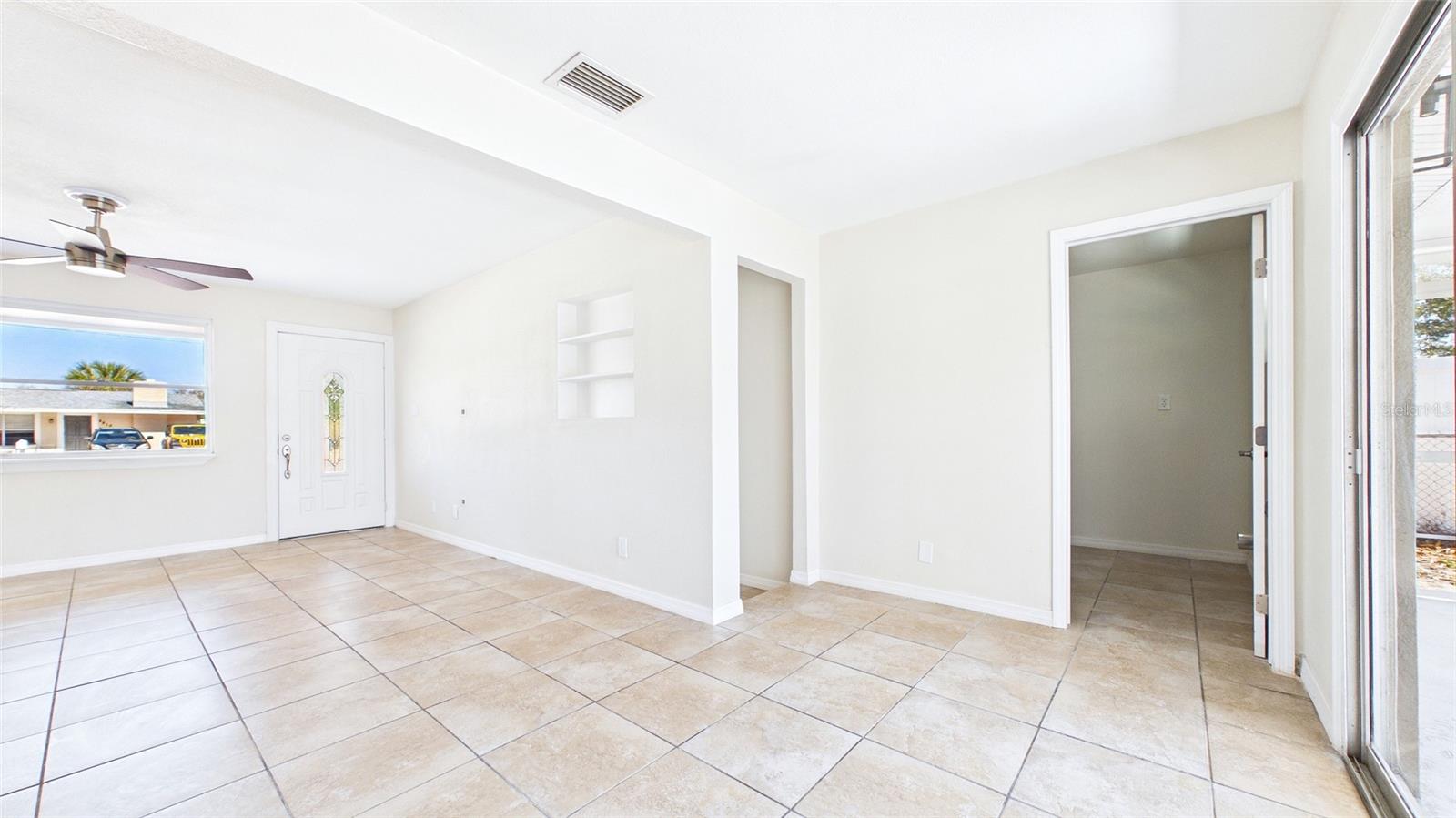 4418 W FAIRVIEW HTS, TAMPA, FL — photo 14