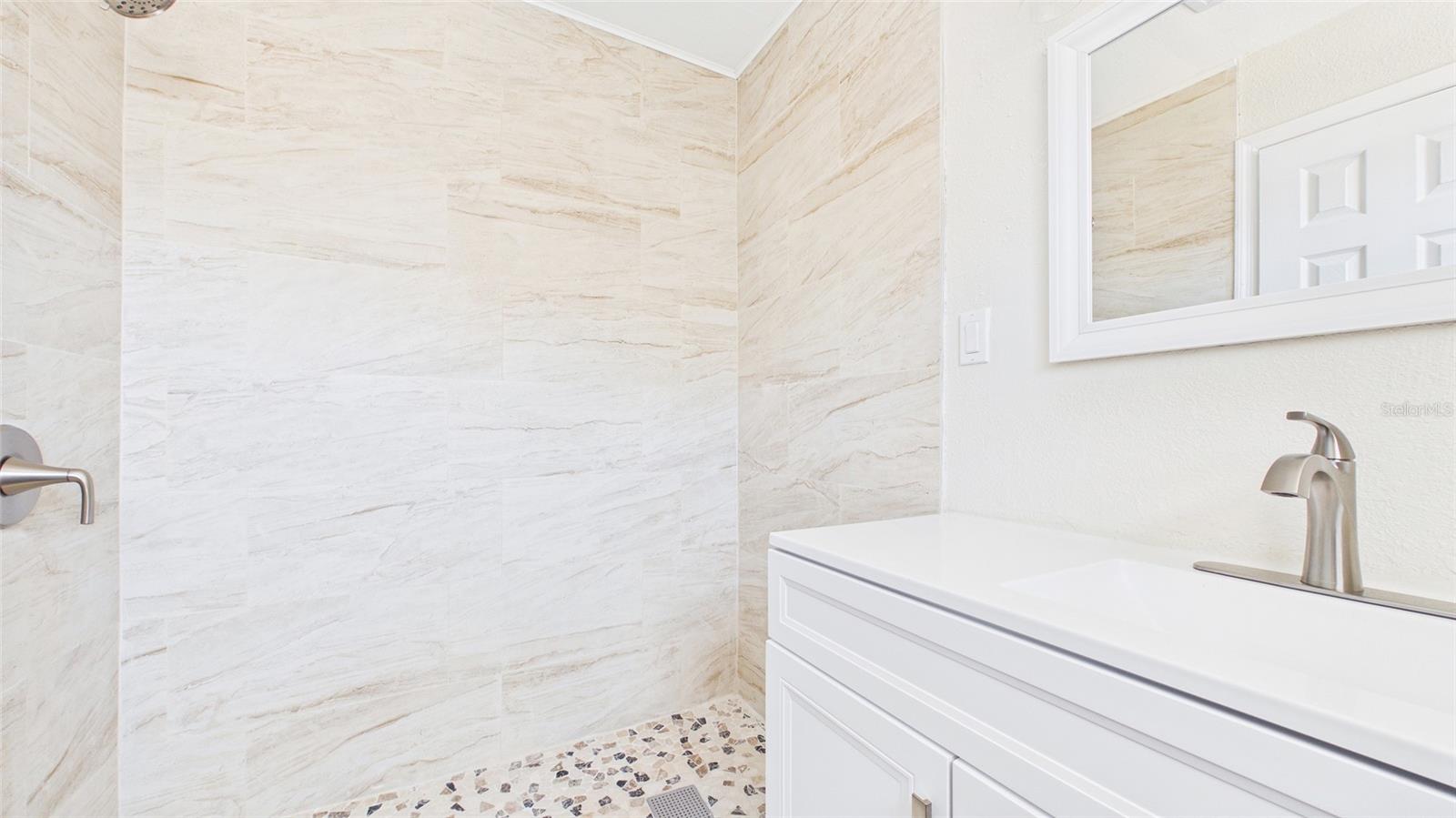 4418 W FAIRVIEW HTS, TAMPA, FL — photo 24