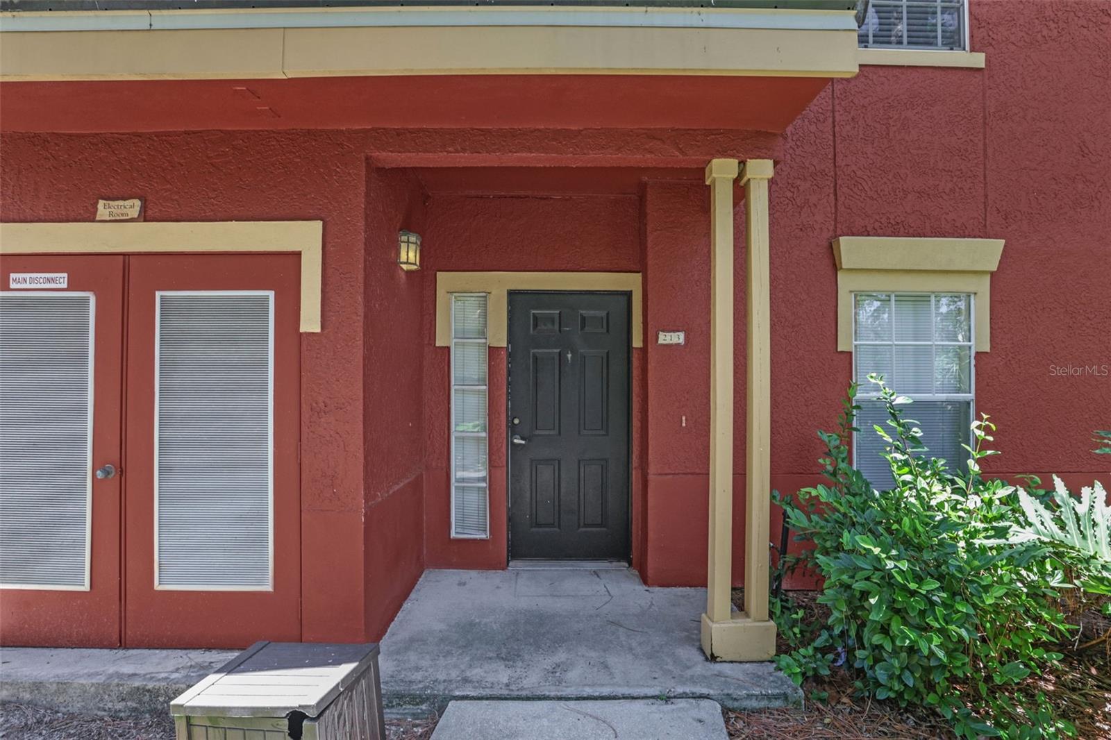191 VILLA DI ESTE TER #213, LAKE MARY, FL — photo 2
