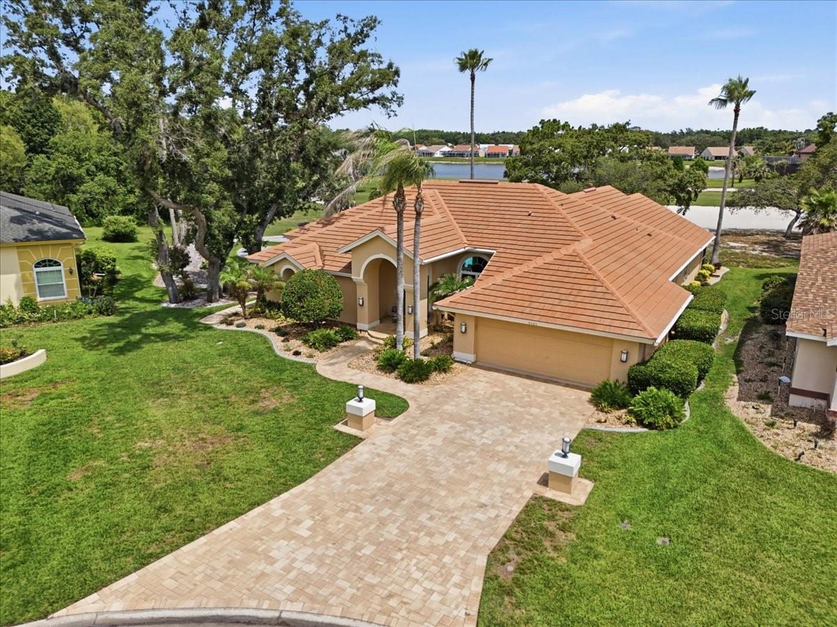 9161 SOUTHERN COMFORT CT, WEEKI WACHEE, FL — photo 2